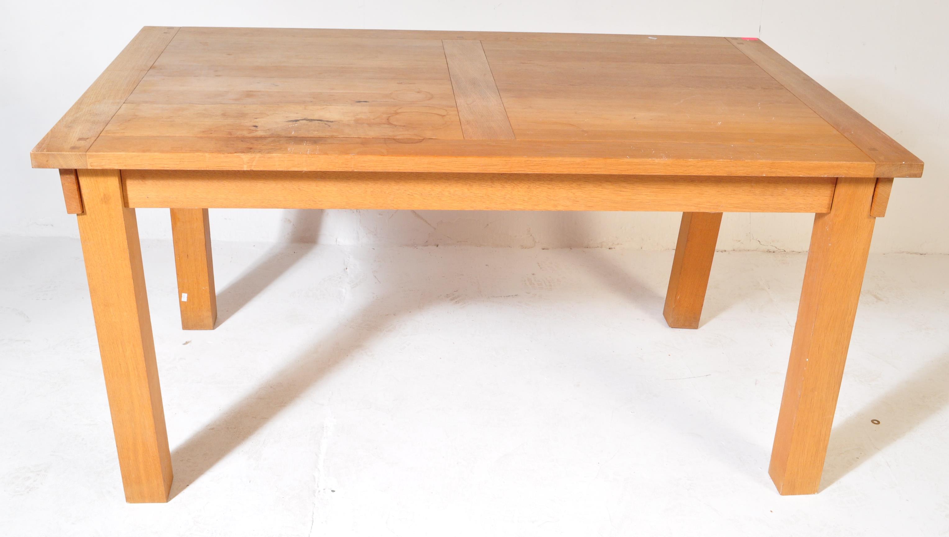 CONTEMPORARY MODERNIST OAK FURNITURE LAND DINING TABLE - Image 4 of 5