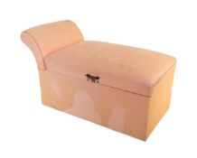 20TH CENTURY UPHOLSTERED PINK OTTOMAN