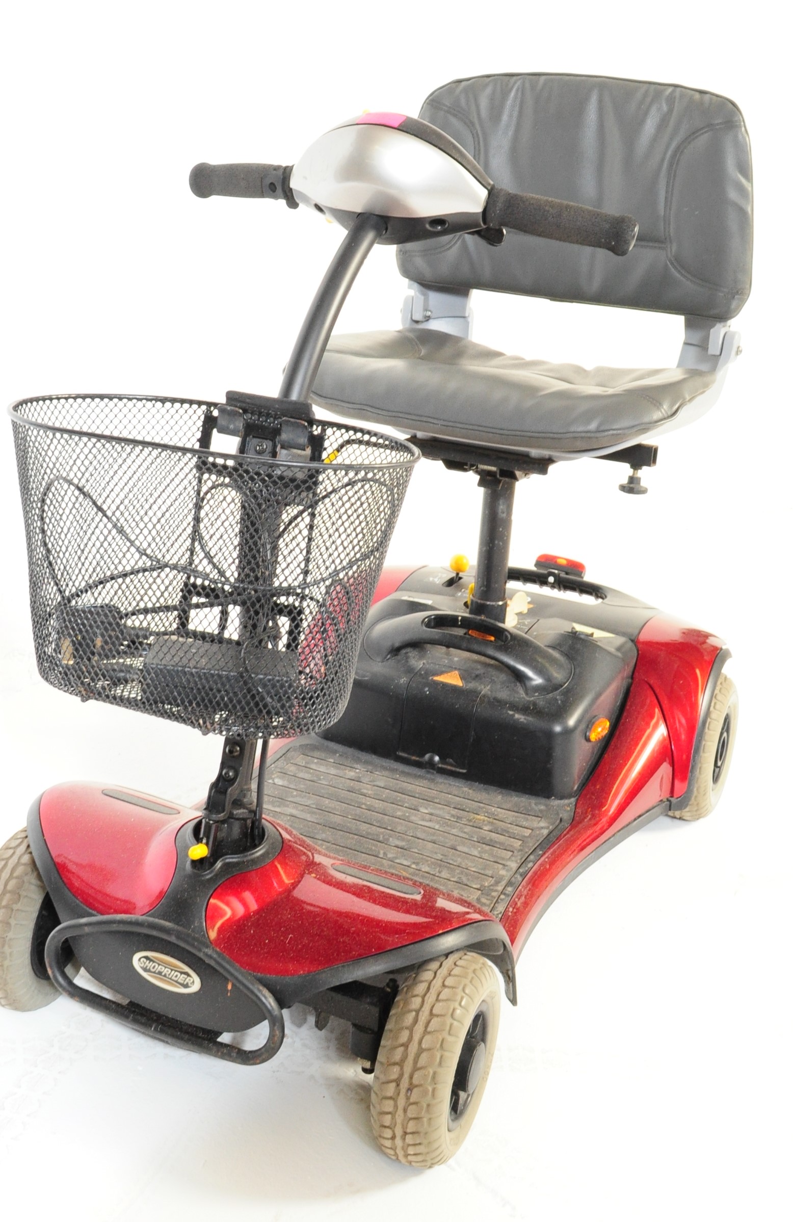 SHOPRIDER MOBILITY SCOOTER IN RED COLOURWAY - Image 3 of 6