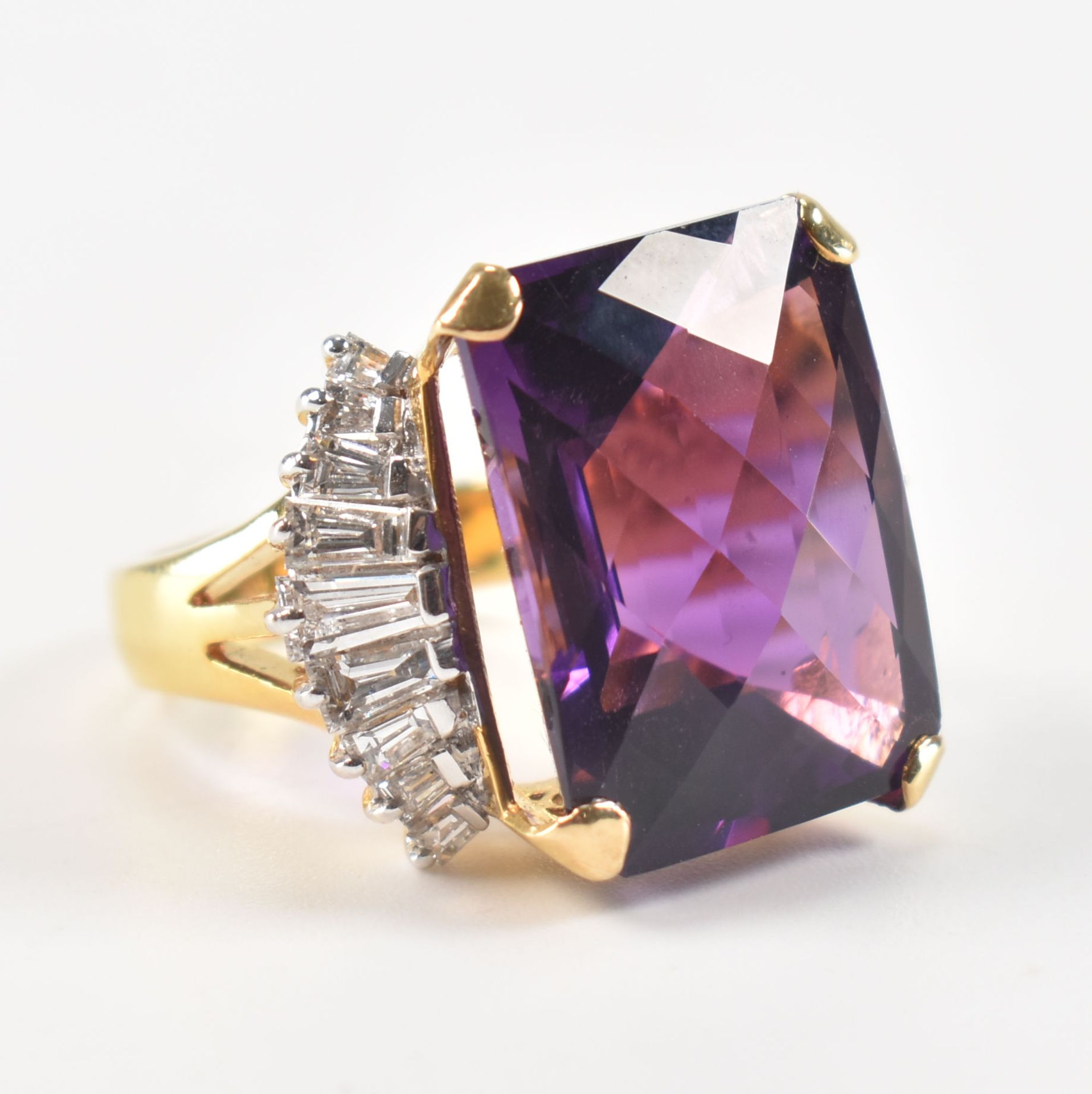 AMETHYST & DIAMOND COCKTAIL RING - Bild 2 aus 9