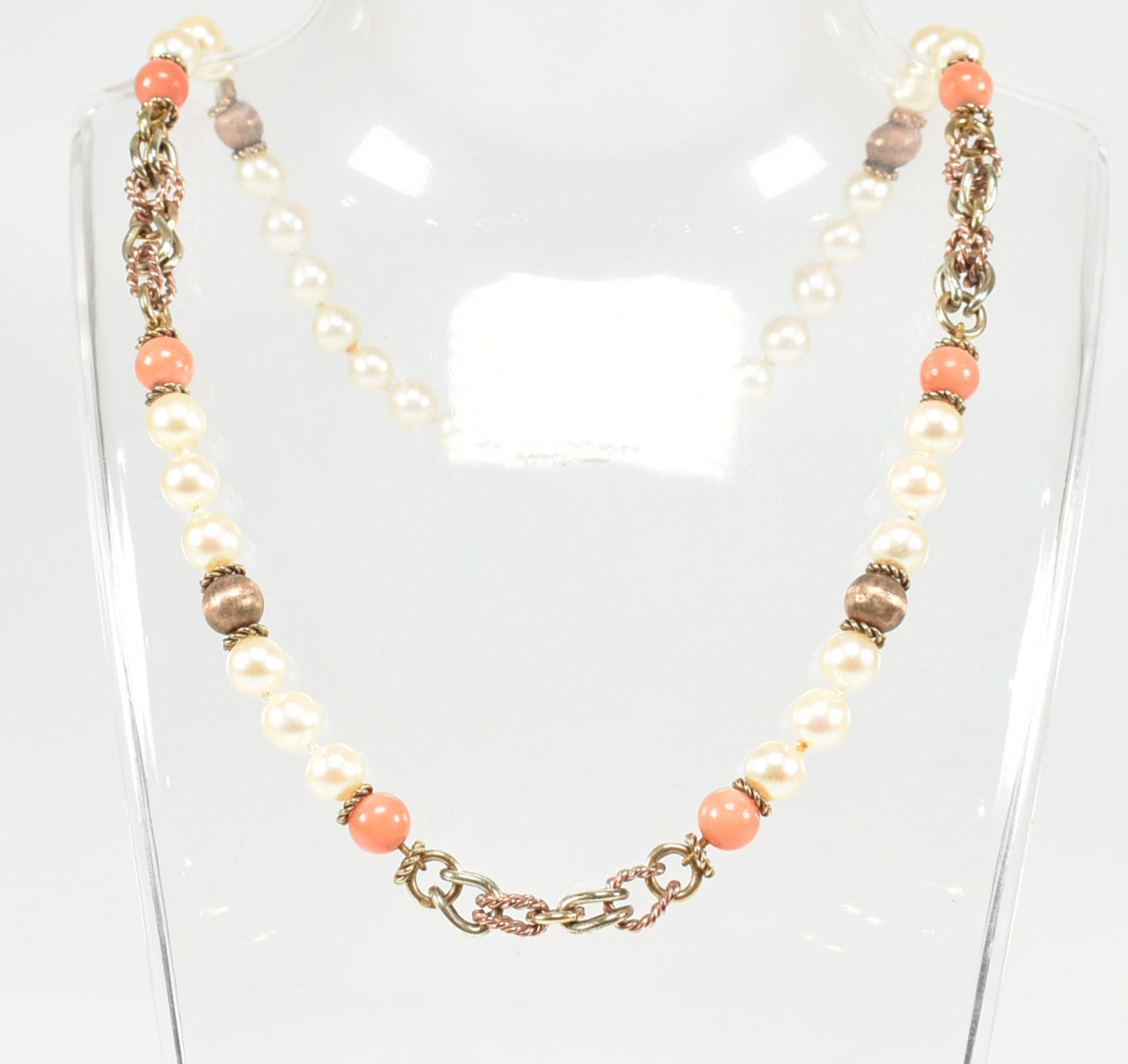 VINTAGE HALLMARKED 9CT TRICOLOUR GOLD PEARL & CORAL NECKLACE - Image 3 of 4