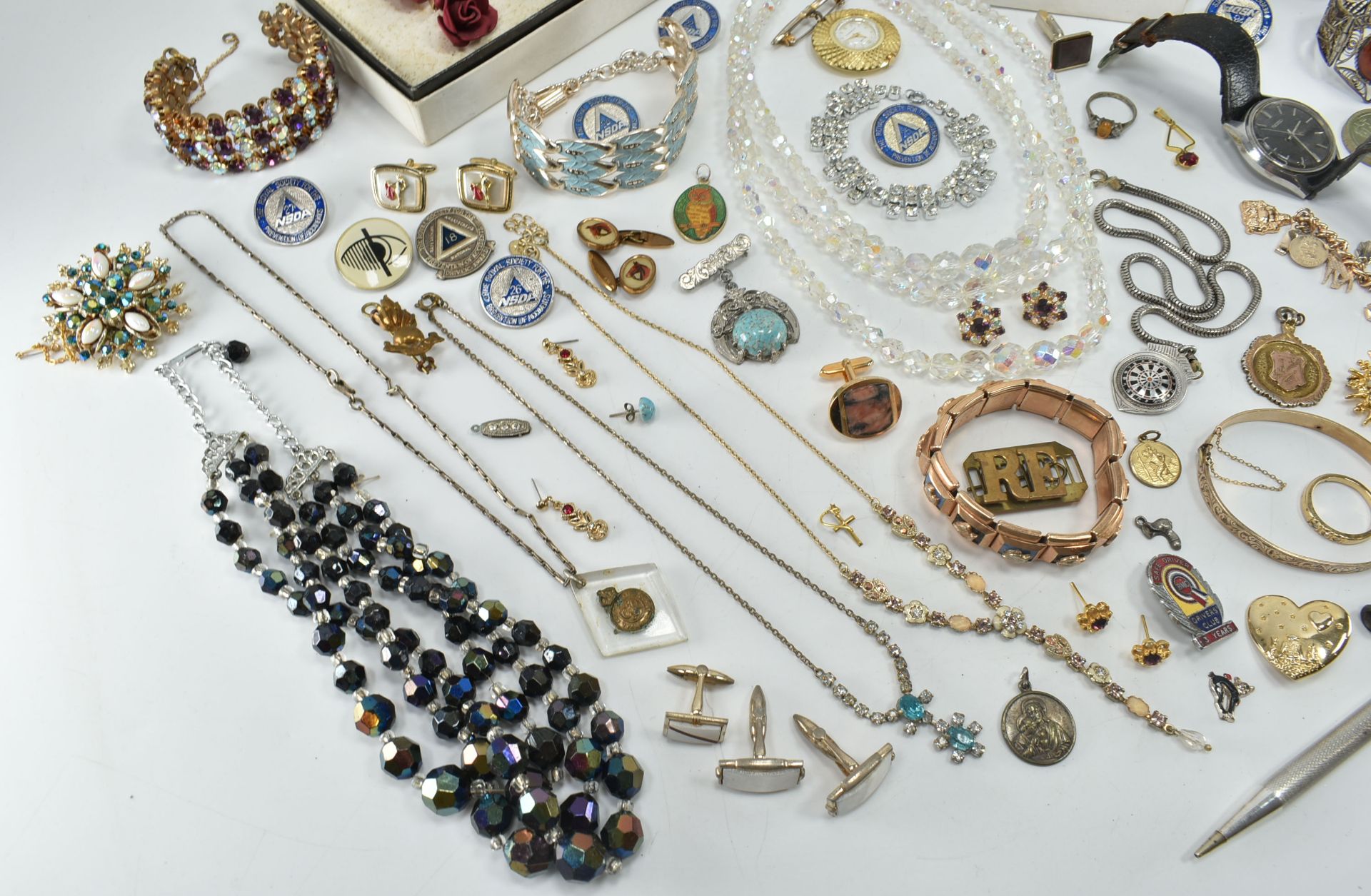 COLLECTION OF ASSORTED SILVER GOLD PLATED & COSTUME JEWELLERY - Bild 7 aus 8