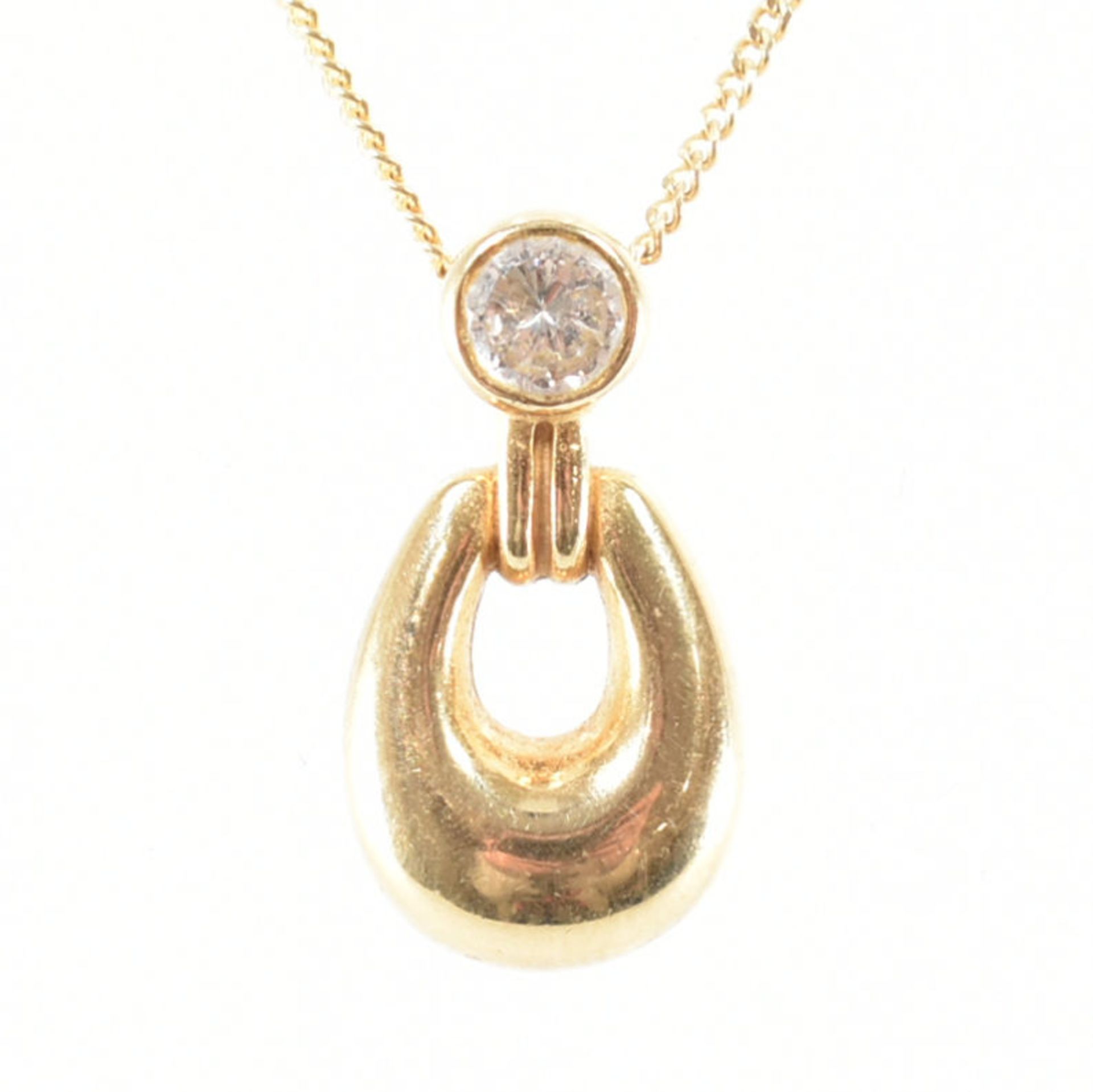 HALLMARKED 9CT GOLD & WHITE STONE NECKLACE PENDANT ON CHAIN - Image 8 of 8