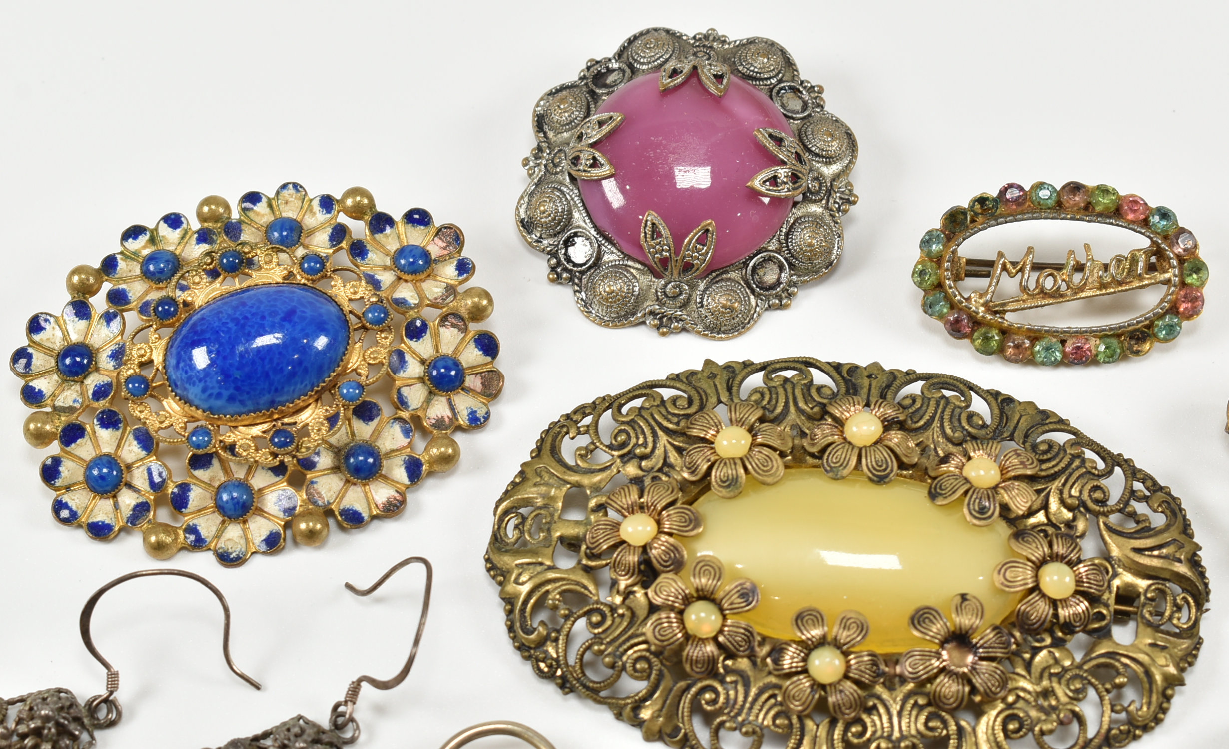 COLLECTION OF ASSORTED CZECH STYLE JEWELLERY - Image 3 of 8