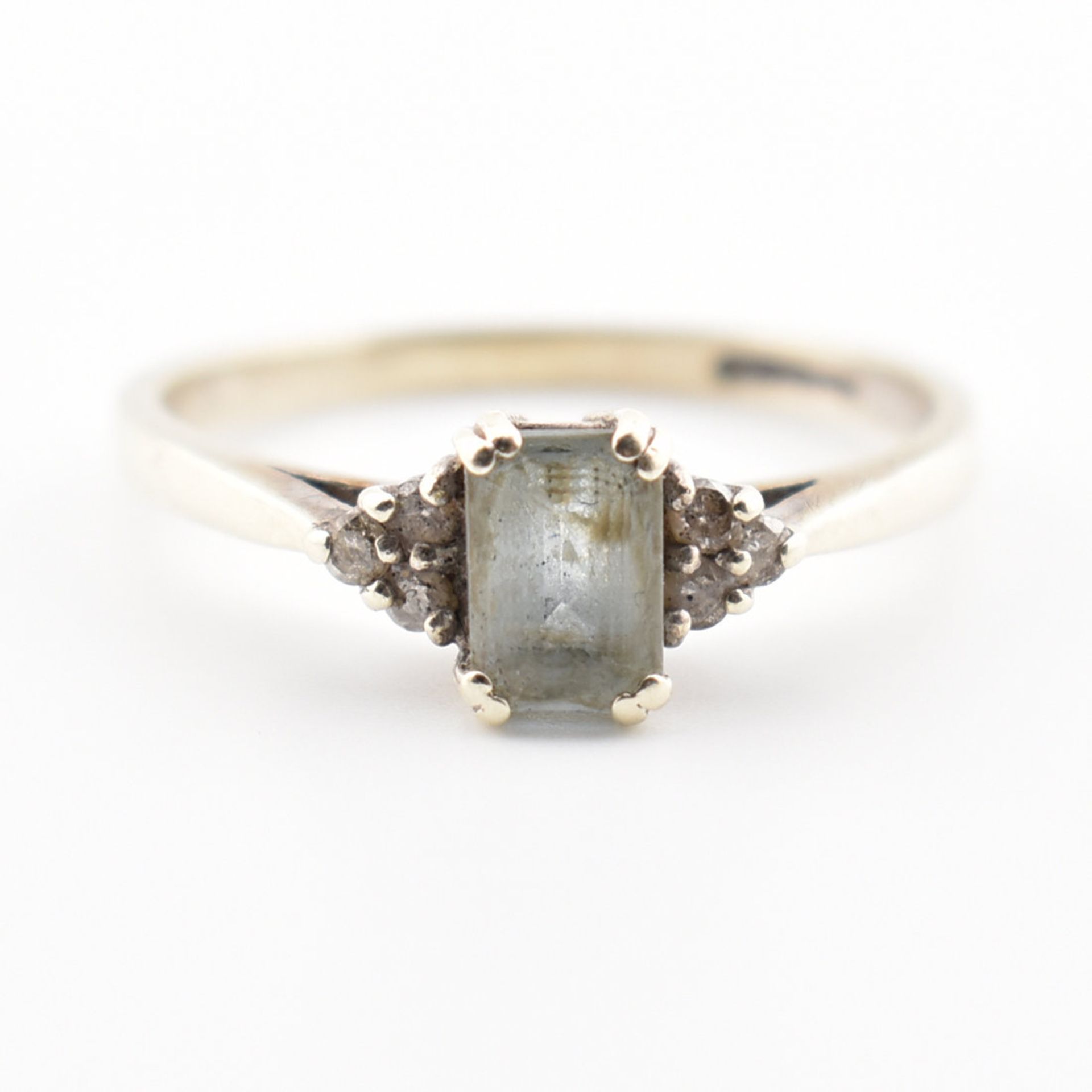 HALLMARKED 9CT GOLD AQUAMARINE & DIAMOND RING - Image 10 of 11