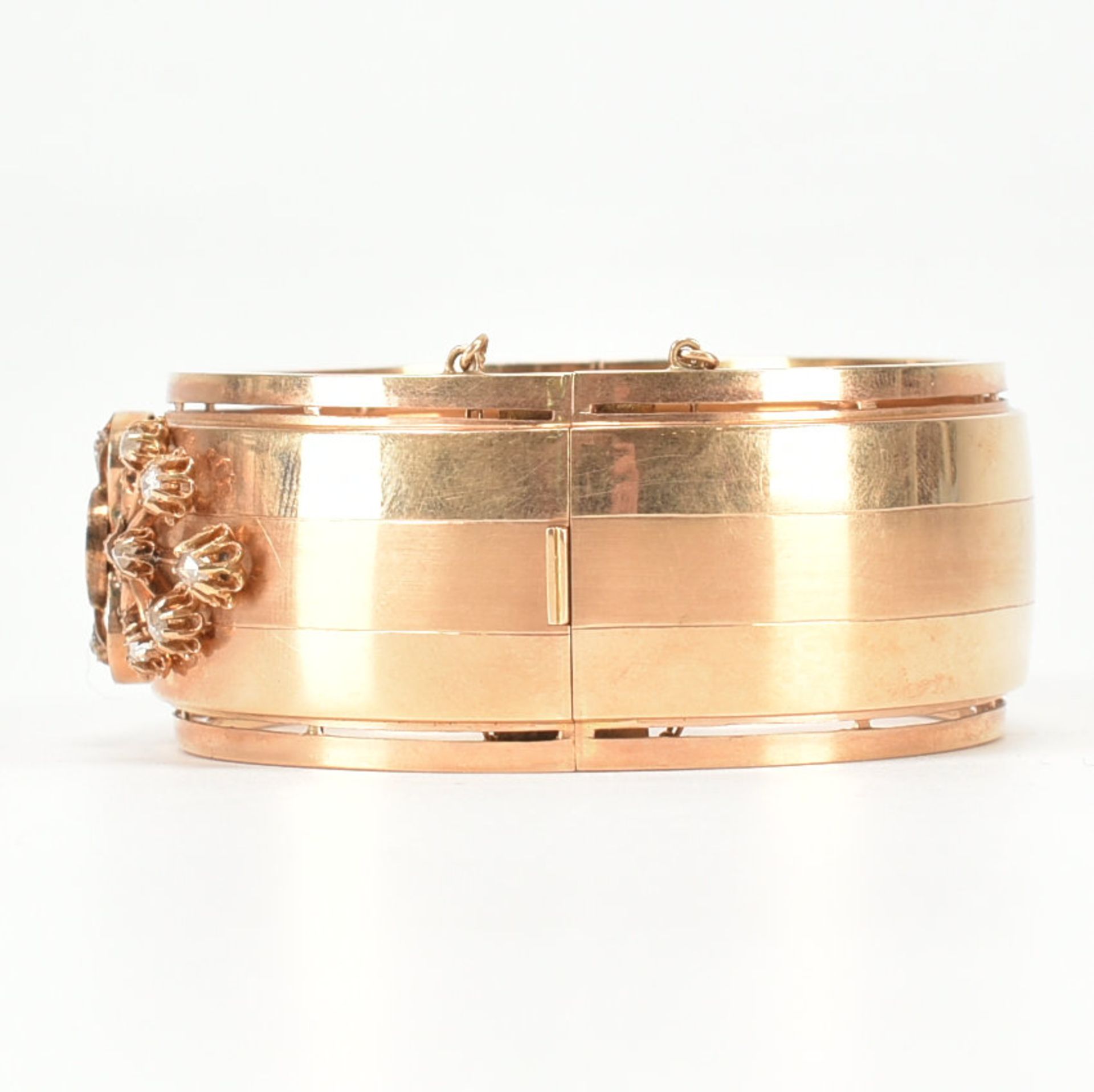 18CT GOLD & DIAMOND BANGLE - Bild 5 aus 7