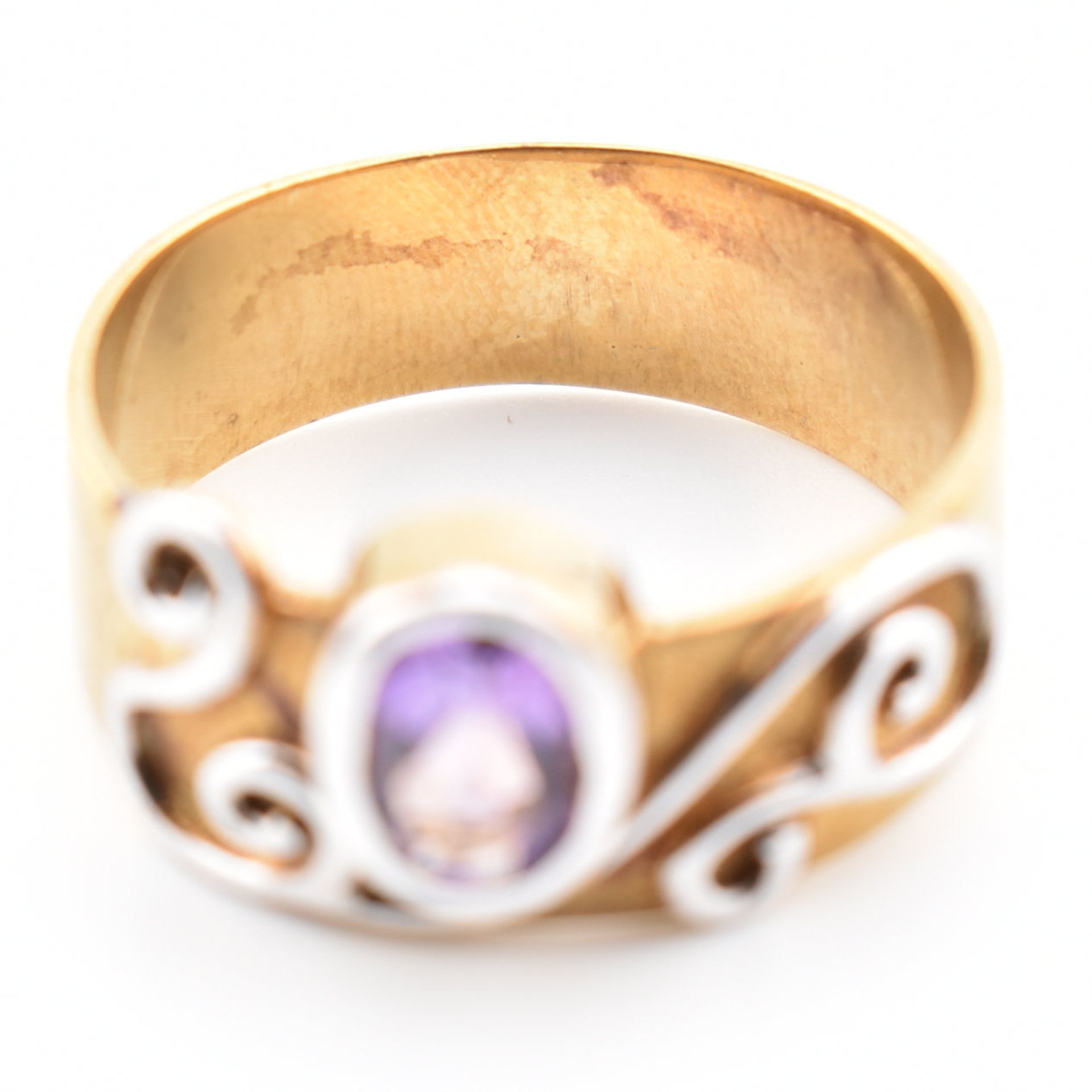 CLOGAU HALLMARKED 9CT GOLD & AMETHYST RING - Bild 2 aus 4