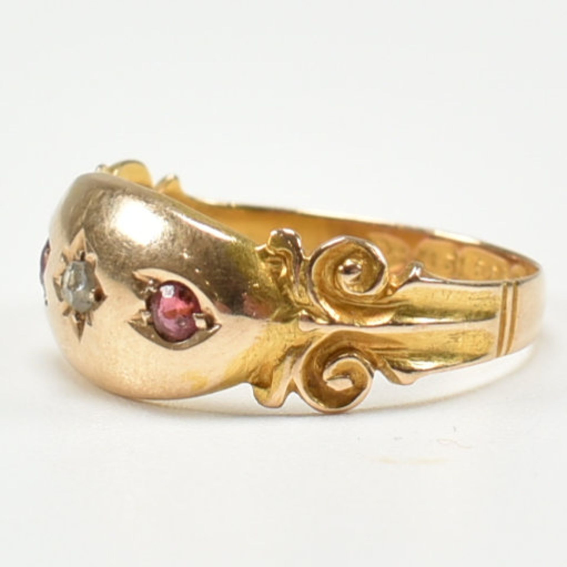 VICTORIAN HALLMARKED 15CT GOLD DIAMOND & RED STONE RING - Bild 4 aus 7