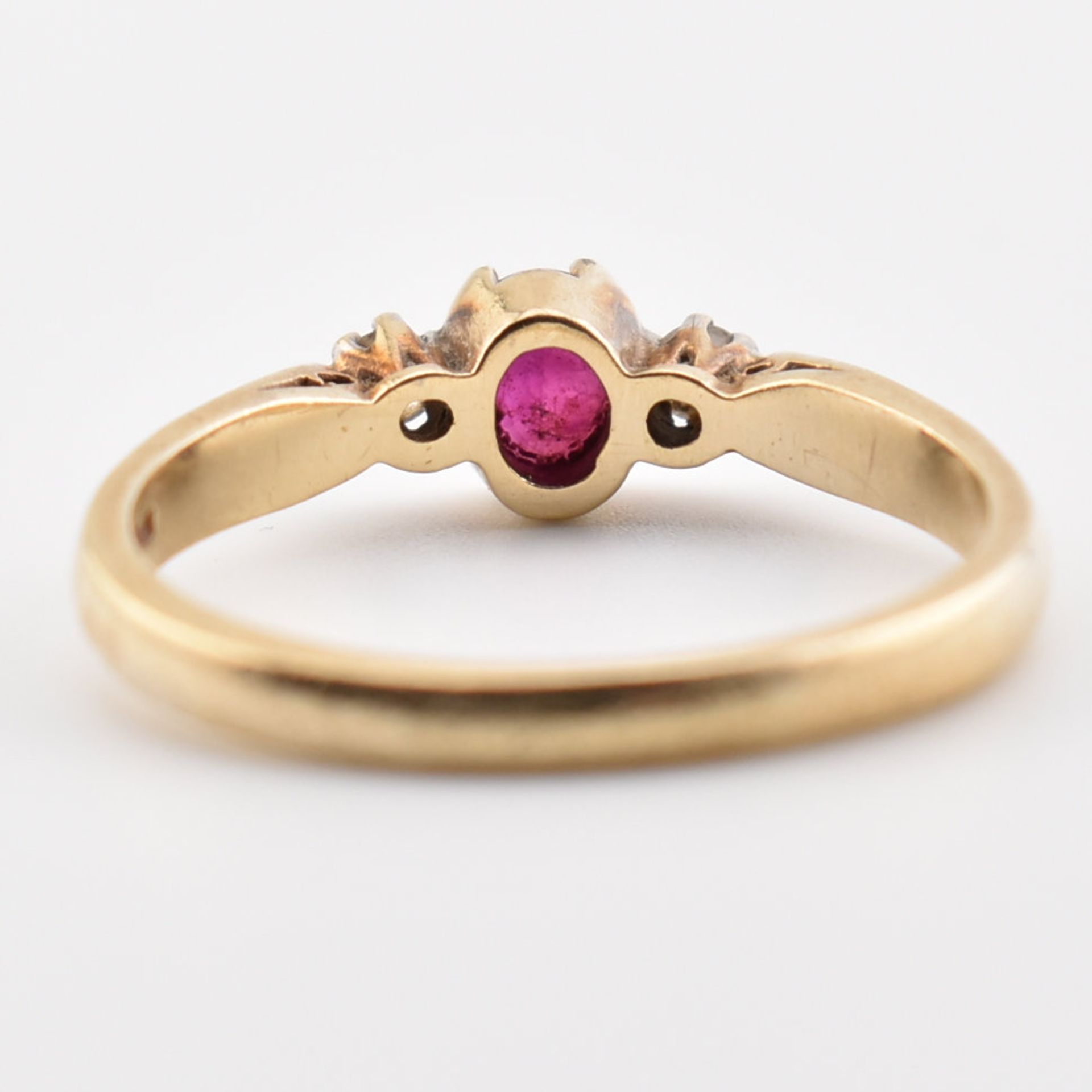 HALLMARKED 9CT GOLD RUBY & DIAMOND RING - Image 6 of 7