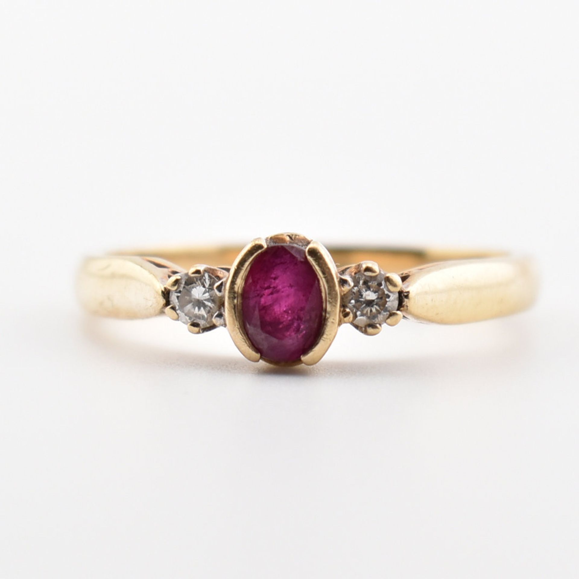 HALLMARKED 9CT GOLD RUBY & DIAMOND RING - Image 2 of 7