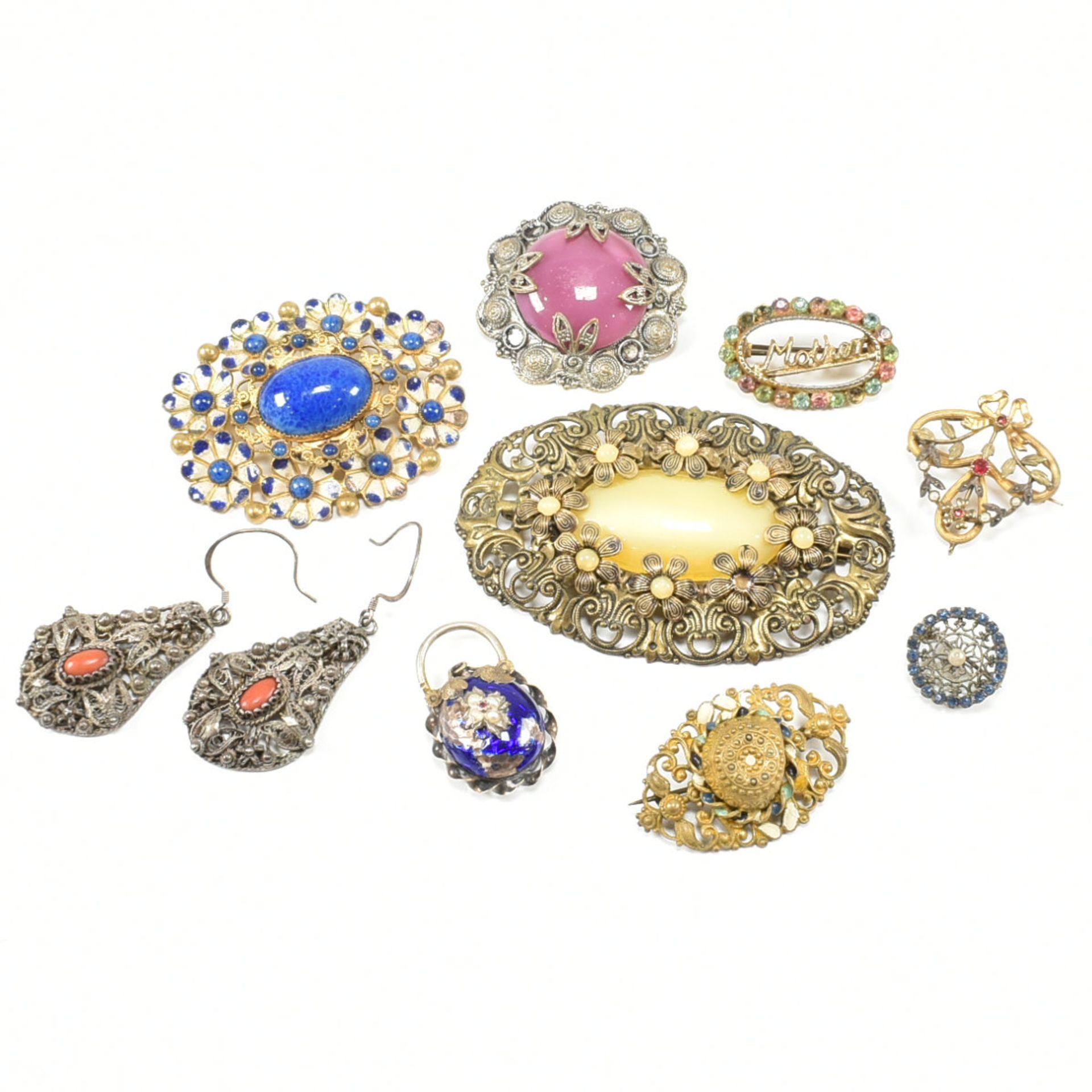 COLLECTION OF ASSORTED CZECH STYLE JEWELLERY