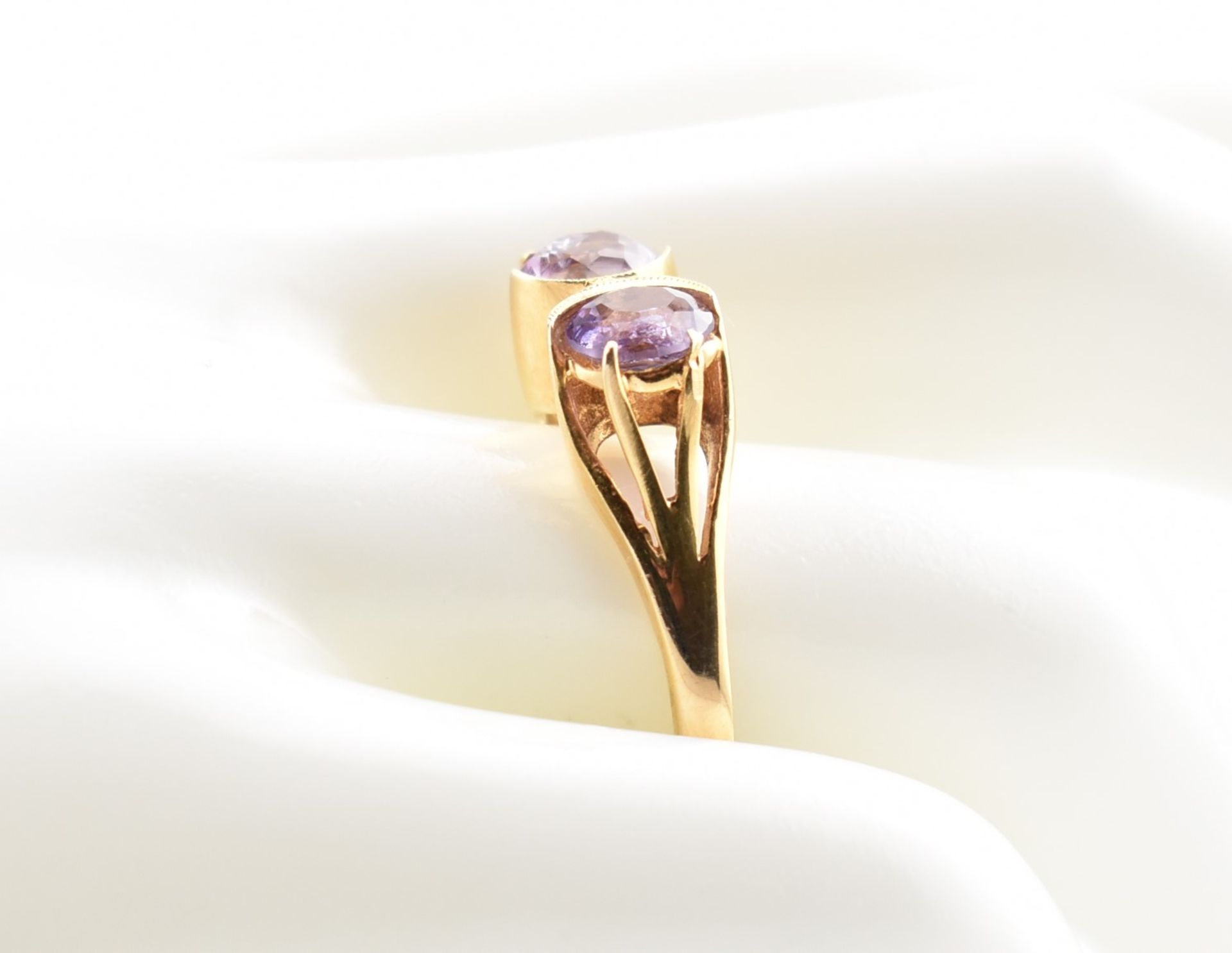 HALLMARKED 9CT GOLD & AMETHYST DRESS RING - Image 2 of 7