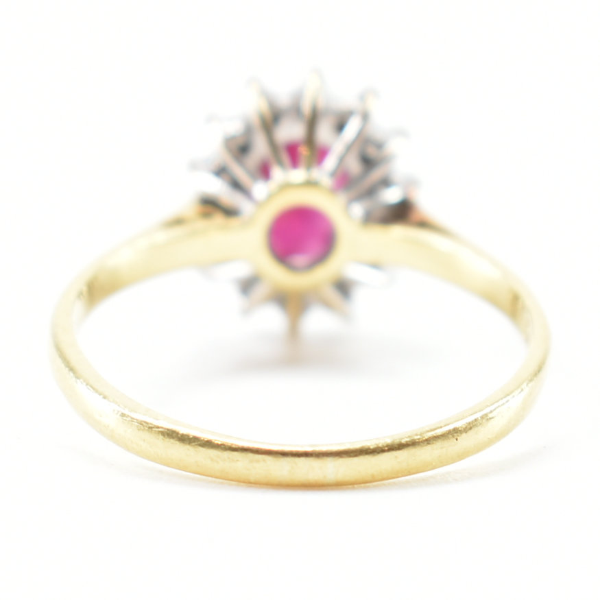 HALLMARKED 18CT GOLD RUBY & DIAMOND HALO RING - Image 3 of 9