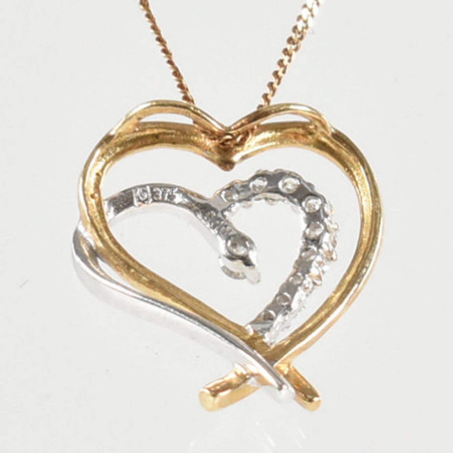 9CT BICOLOUR GOLD & DIAMOND PENDANT NECKLACE - Image 3 of 5