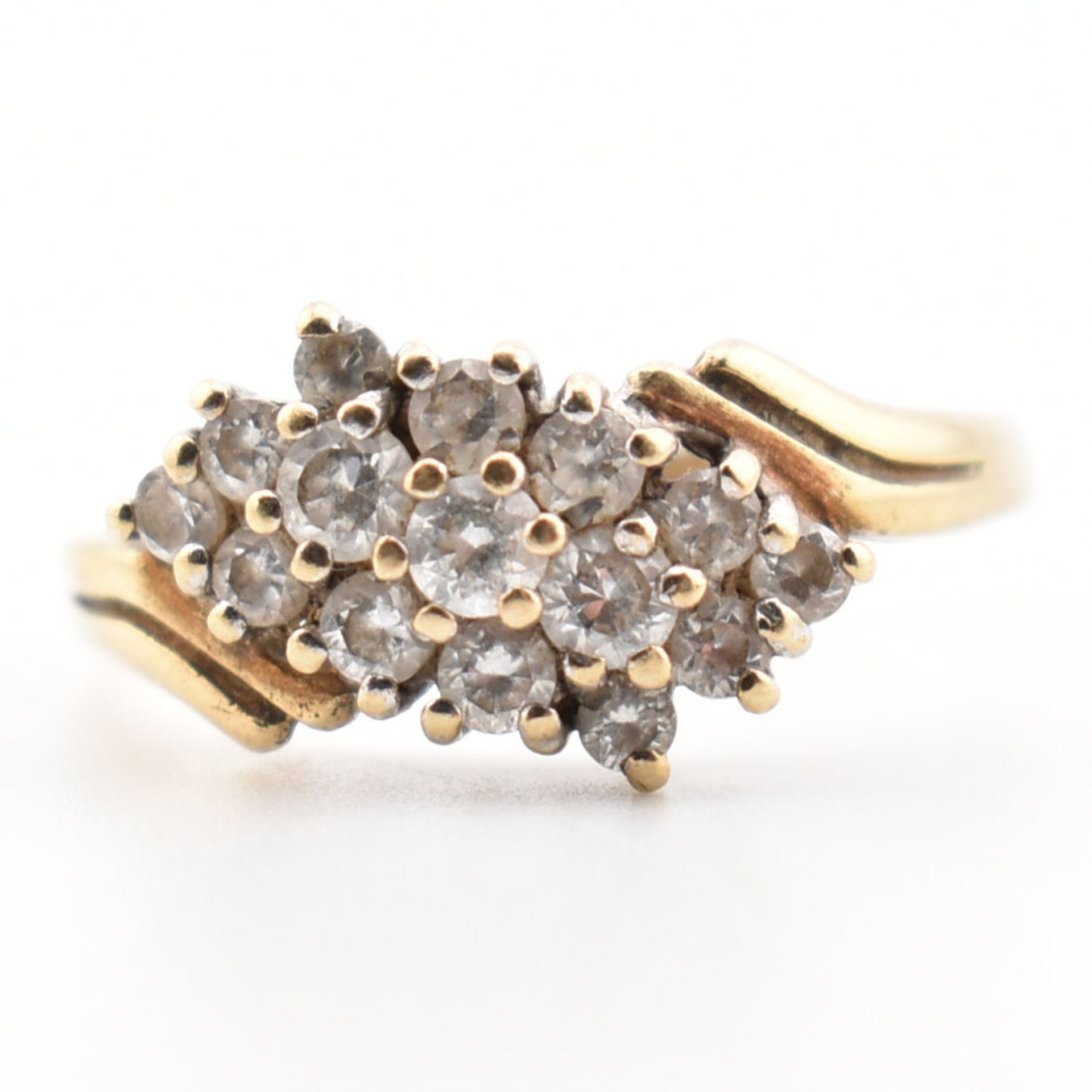 HALLMARKED 9CT GOLD & CUBIC ZIRCONIA CLUSTER RING