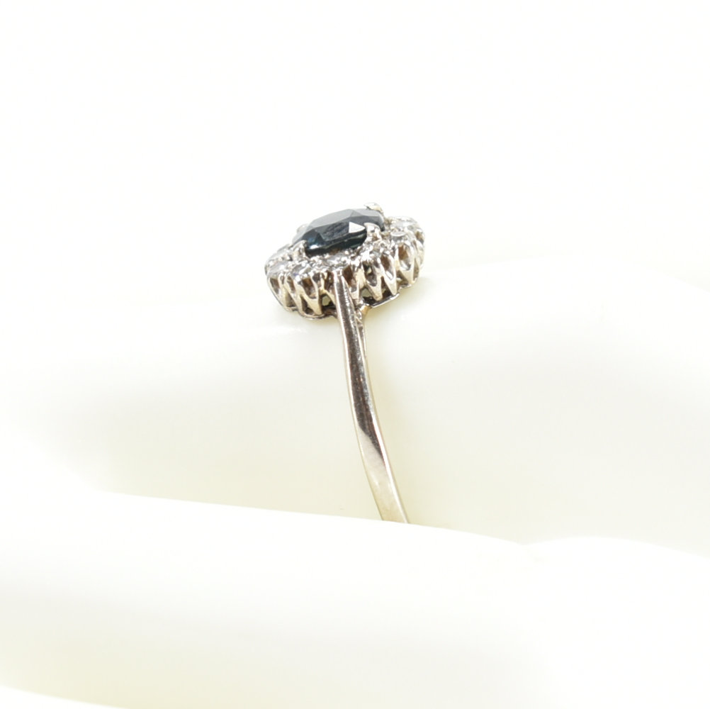 18CT WHITE GOLD SAPPHIRE & DIAMOND HALO RING - Image 7 of 8