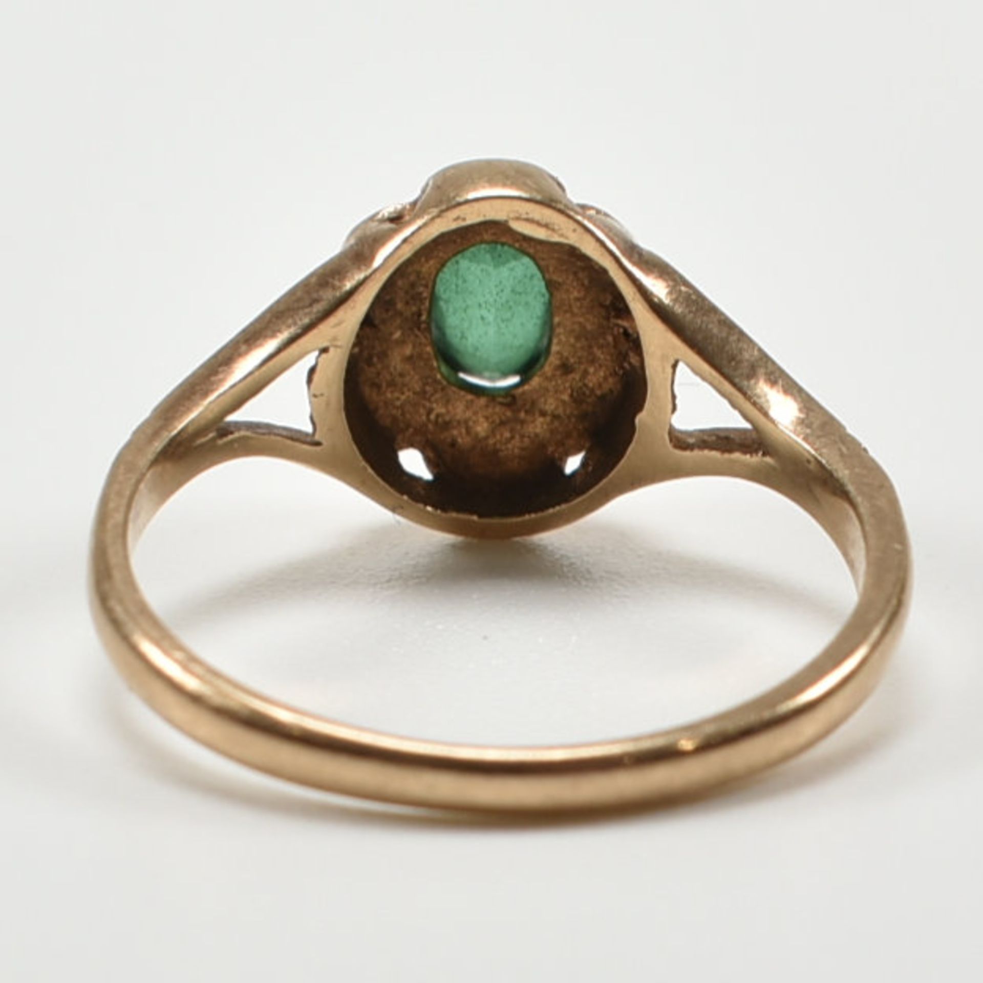 HALLMARKED 9CT GOLD & GREEN STONE RING - Bild 5 aus 5