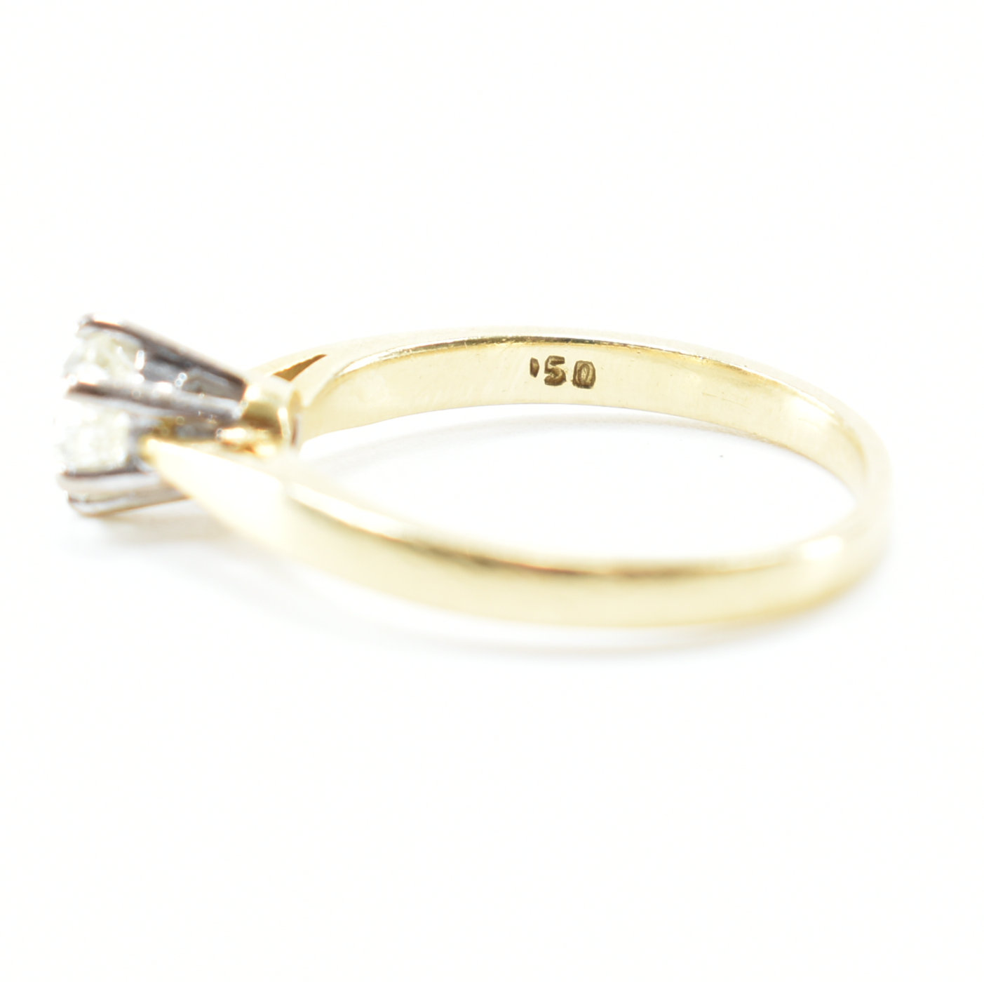 HALLMARKED 18CT GOLD & DIAMOND SOLITAIRE RING - Image 8 of 11