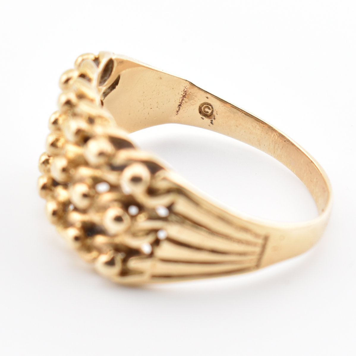HALLMARKED 9CT GOLD KEEPERS RING - Image 3 of 8