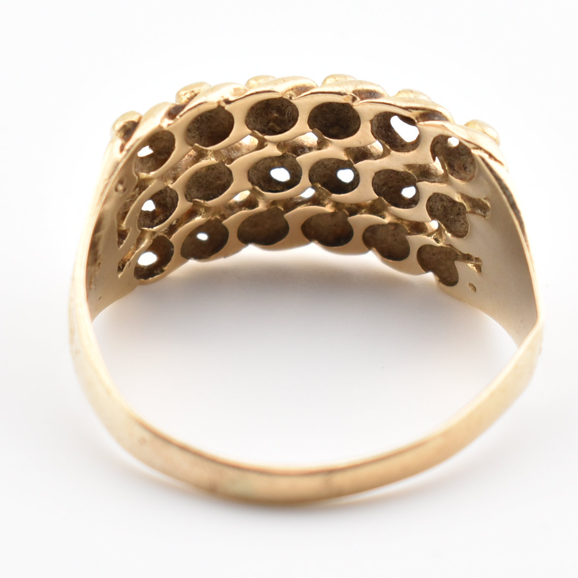 HALLMARKED 9CT GOLD KEEPERS RING - Image 4 of 8