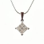 HALLMARKED 18CT WHITE GOLD & DIAMOND NECKLACE PENDANT & CHAIN