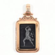 18CT GOLD INTAGLIO LOCKET PENDANT