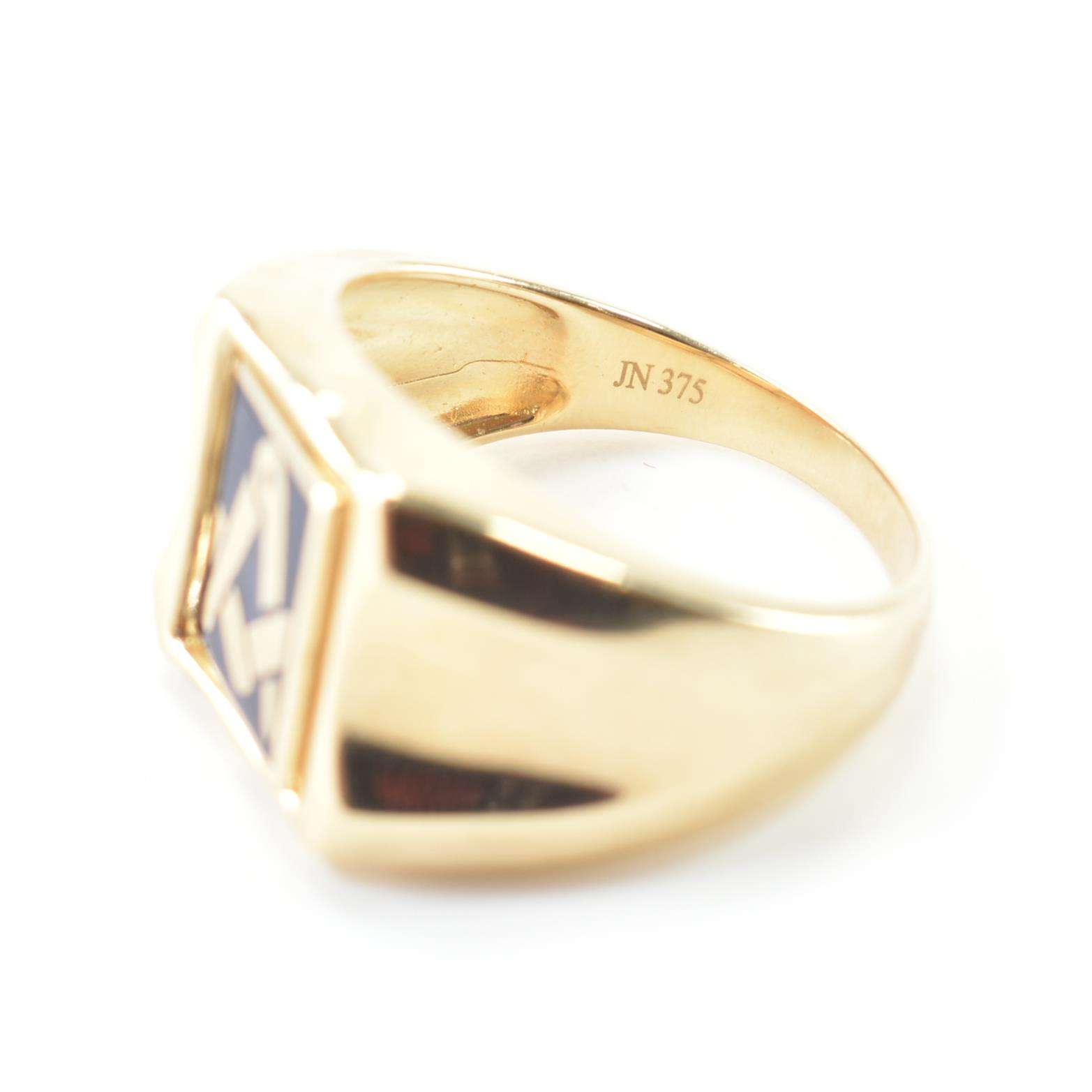 HALLMARKED 9CT GOLD MASONIC SWIVEL SIGNET RING - Image 10 of 11