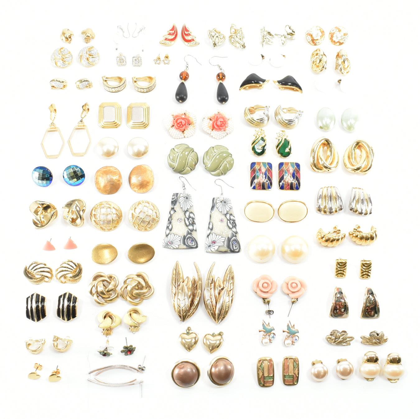 COLLECTION OF ASSORTED COSTUME JEWELLERY EARRINGS - Image 2 of 8