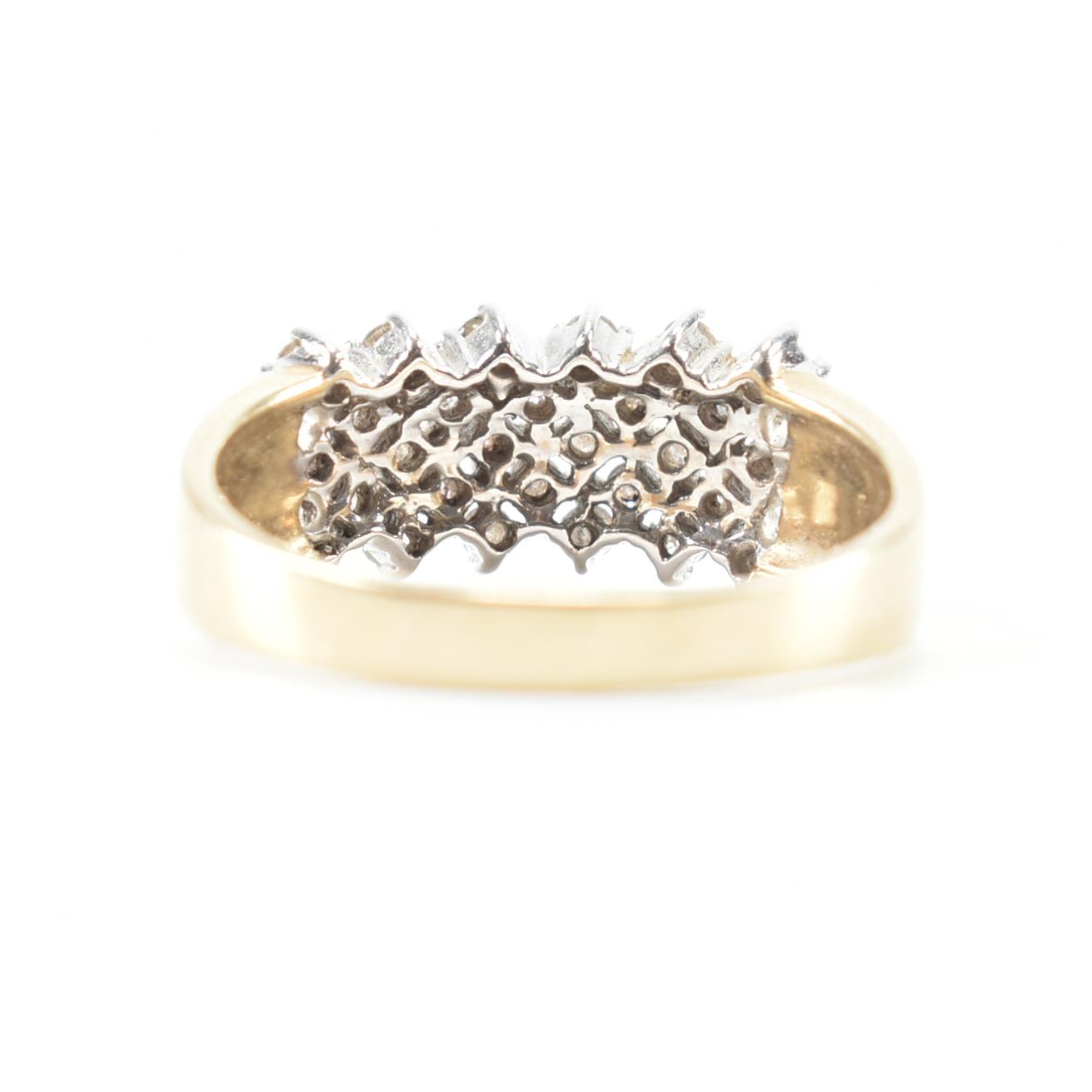 HALLMARKED 9CT GOLD & DIAMOND CLUSTER RING - Image 4 of 9