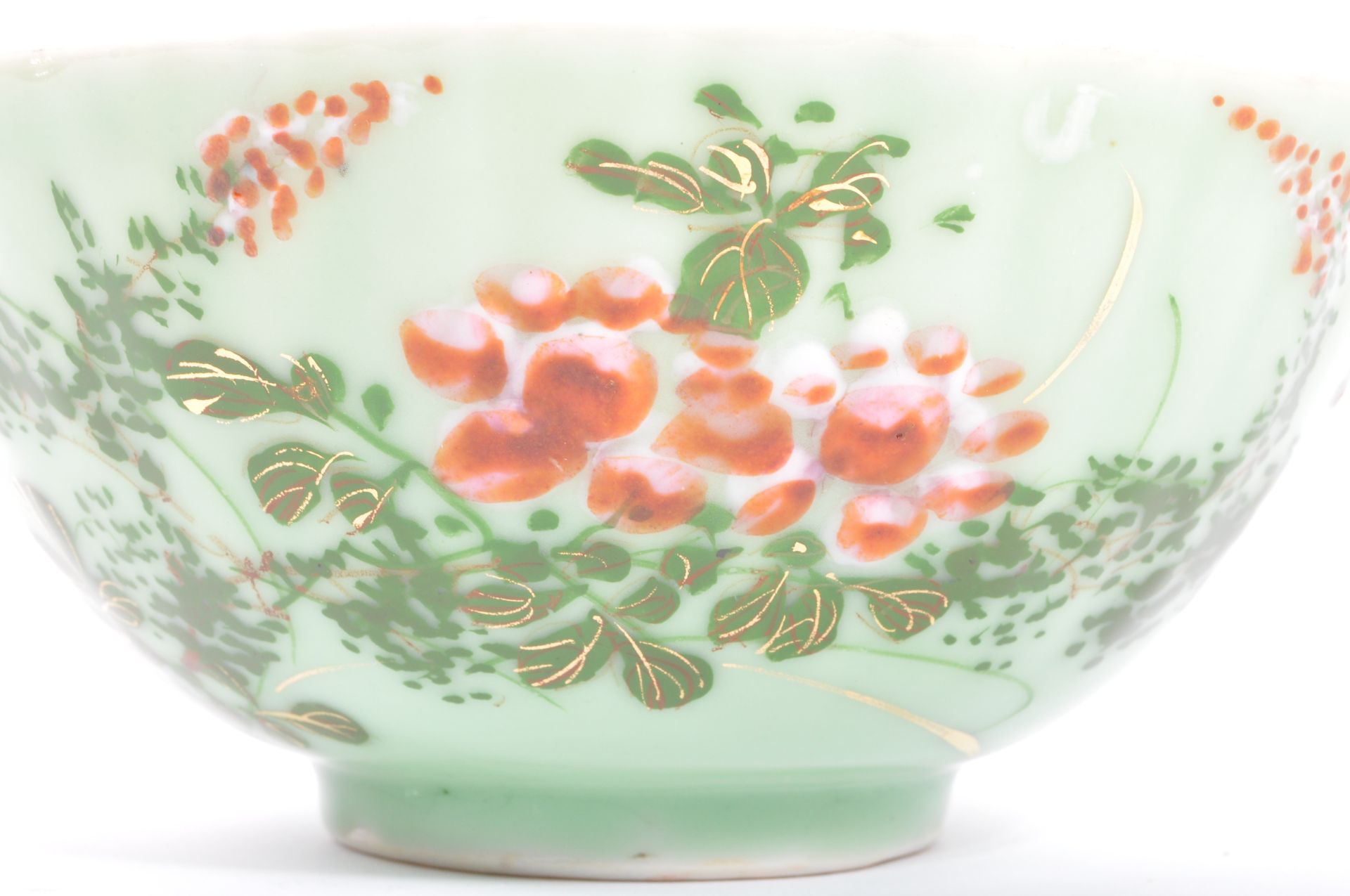 20TH CENTURY CHINESE HAND PAINTED PORCELAIN BOWL - Image 6 of 6