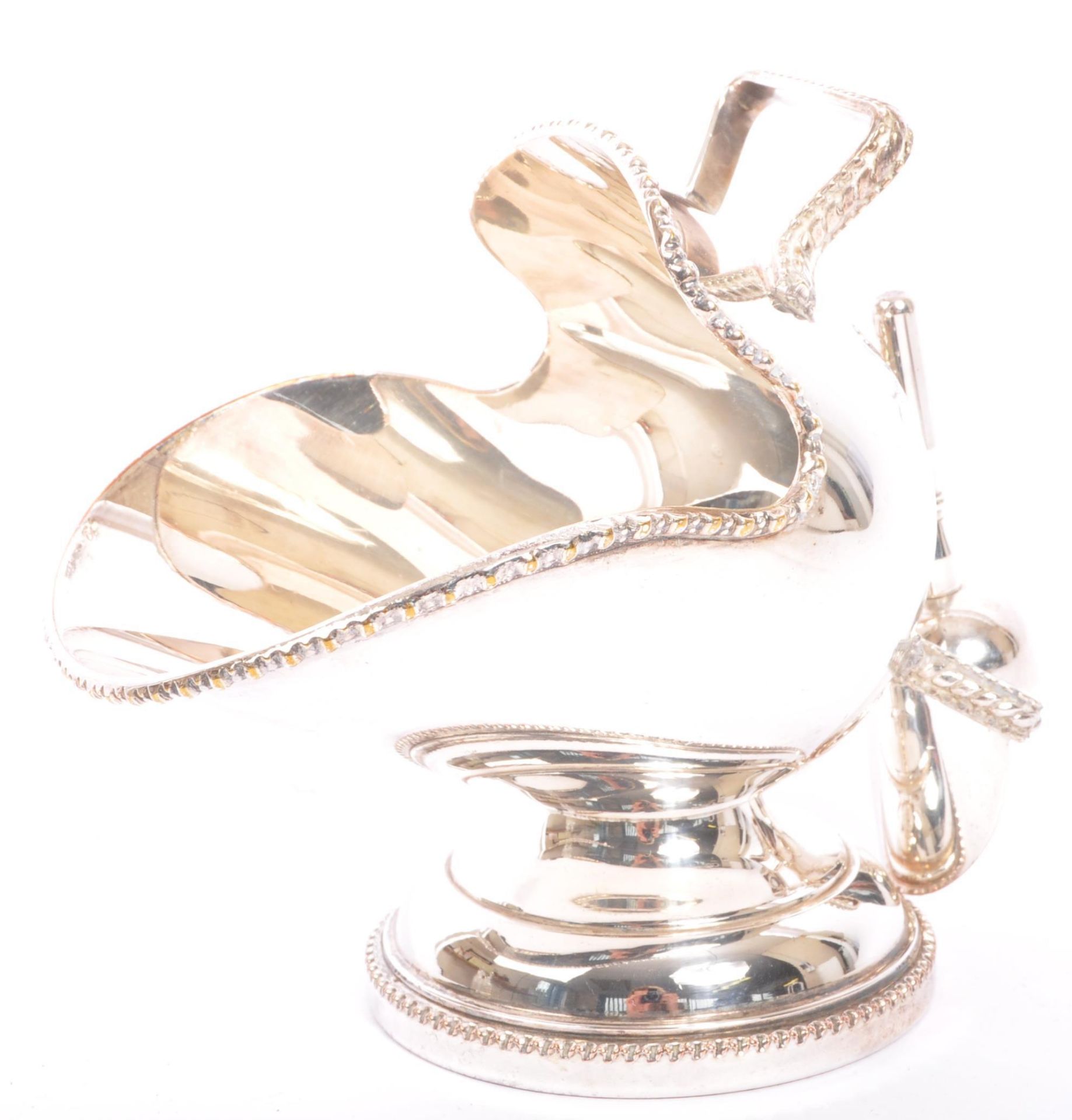 COLLECTION OF MID TO LATE 20TH CENTURY SILVER PLATED ITEMS - Image 3 of 9