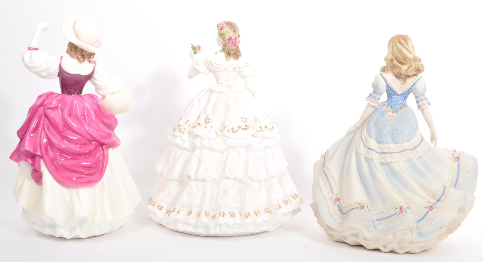 COLLECTION OF BONE CHINA PORCELAIN TABLEWARE LADY FIGURES - Bild 6 aus 10