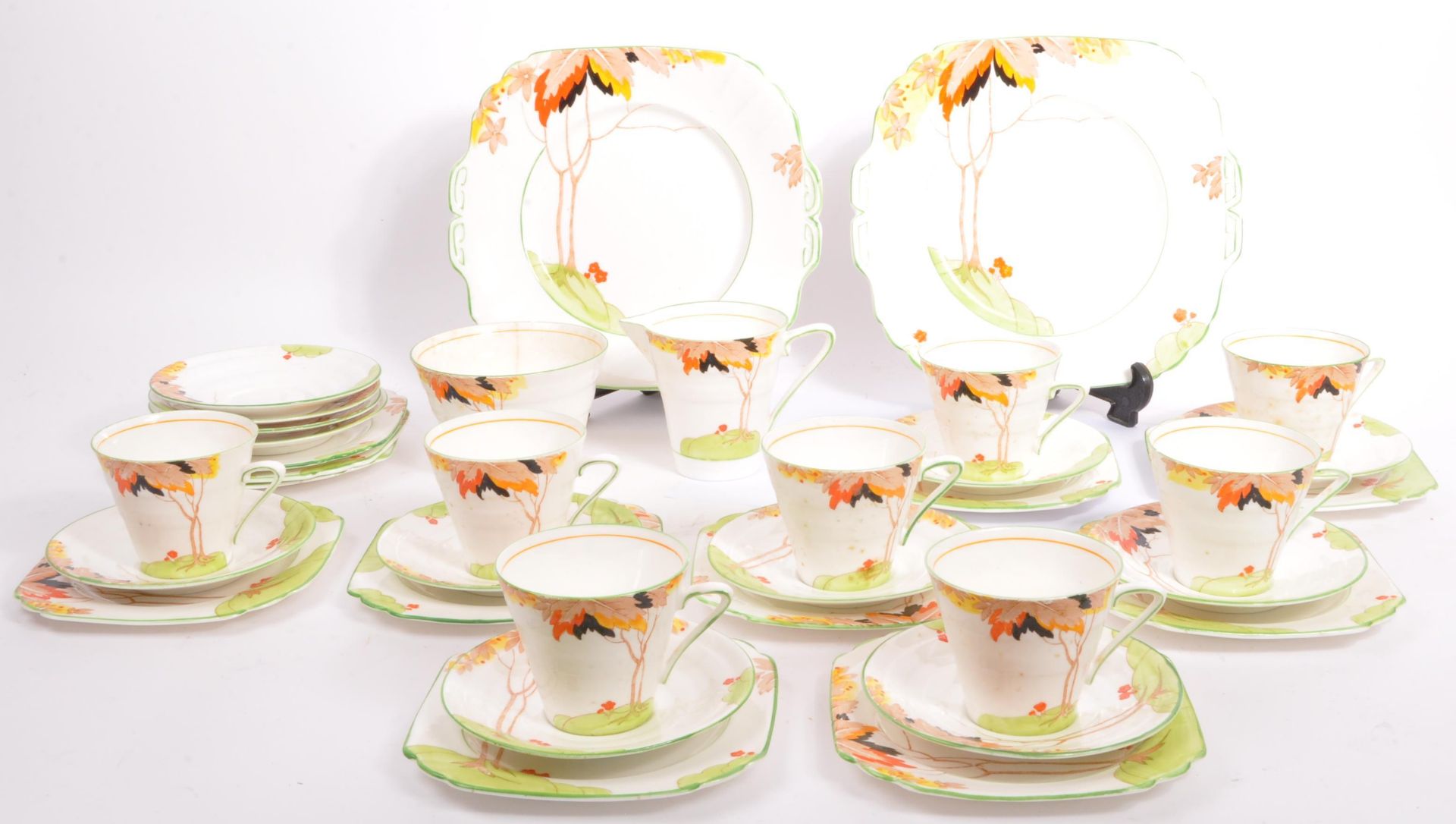 A VINTAGE RETRO TEA SERVICE SET BY VICTORIA BONE CHINA ENGLAND