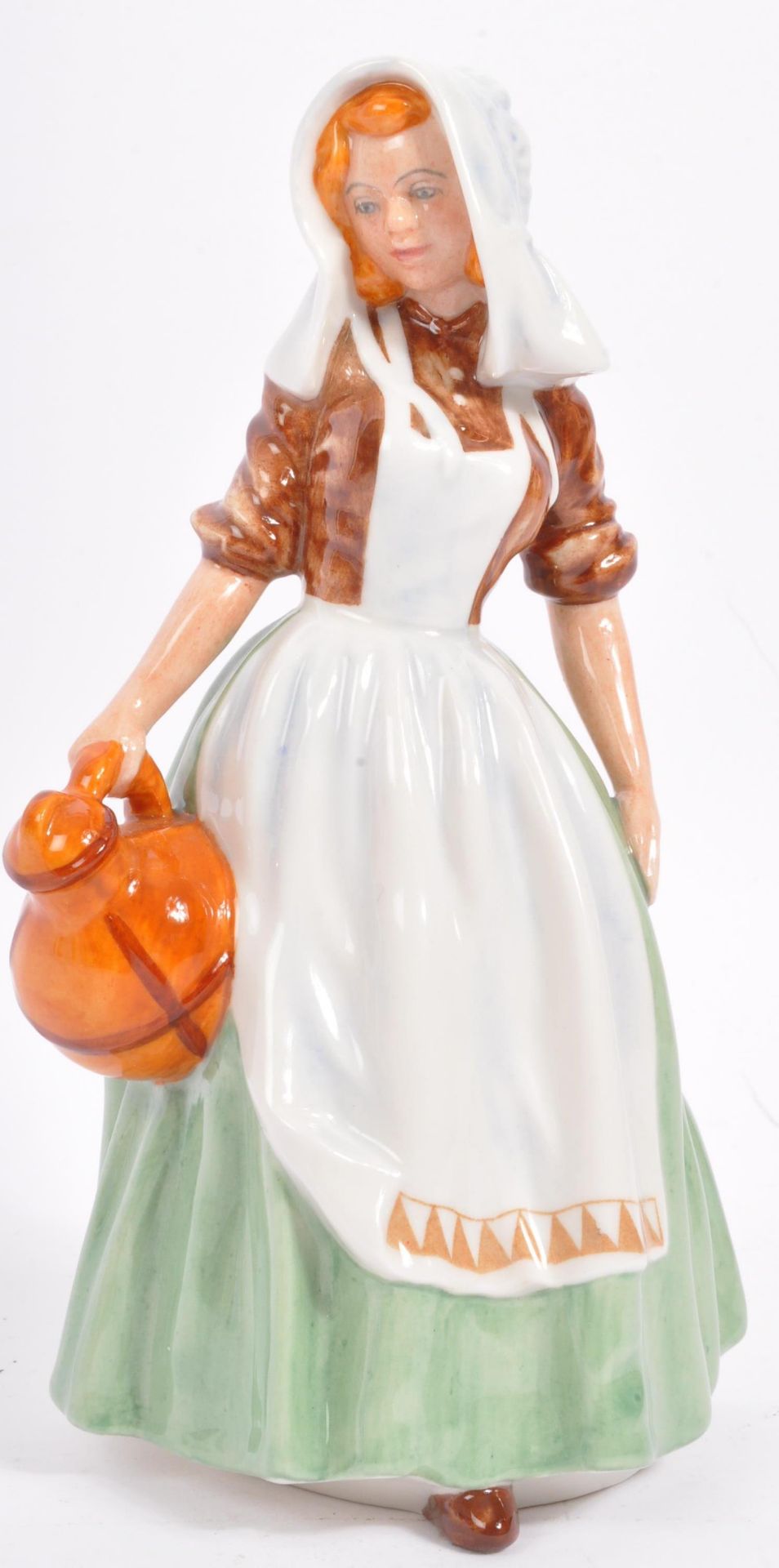 A COLLECTION OF ROYAL DOULTON & EXCLUSIVE FIGURINES - Image 6 of 8