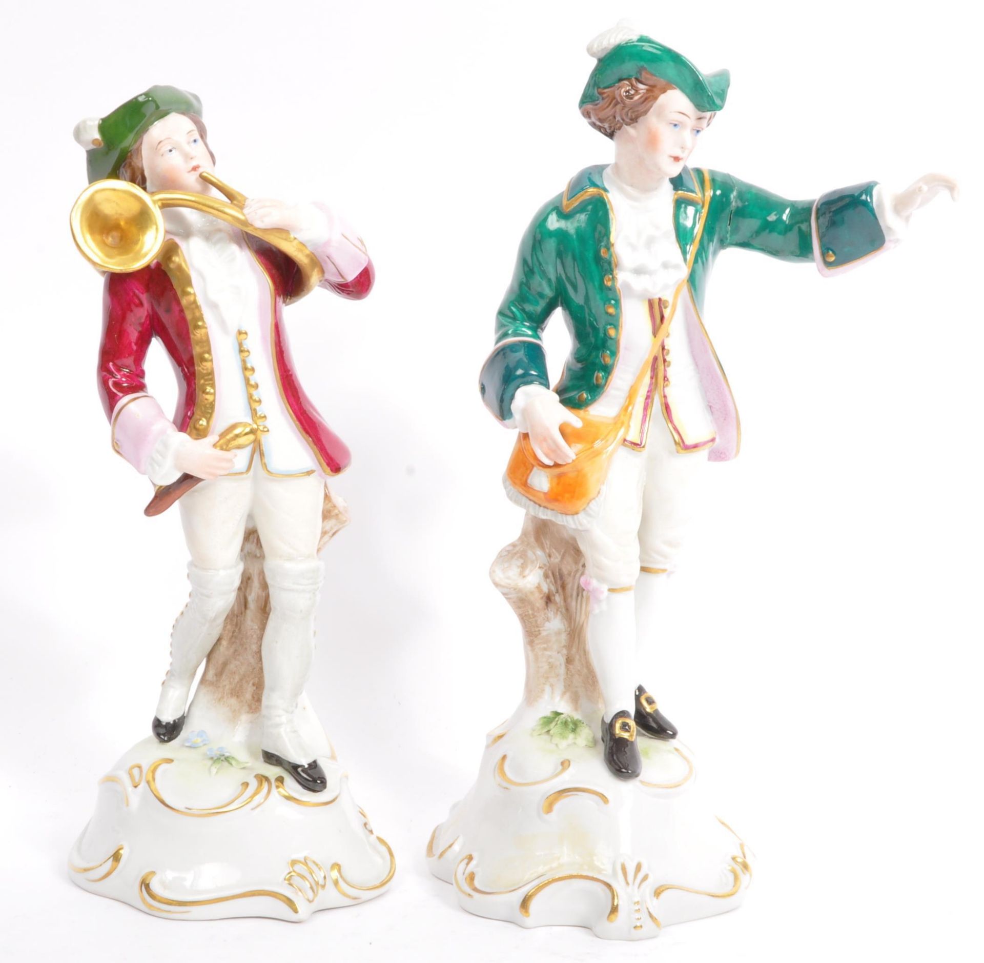 COLLECTION SITZENDORF & CAPODIMONTE PORCELAIN FIGURINES - Bild 4 aus 7