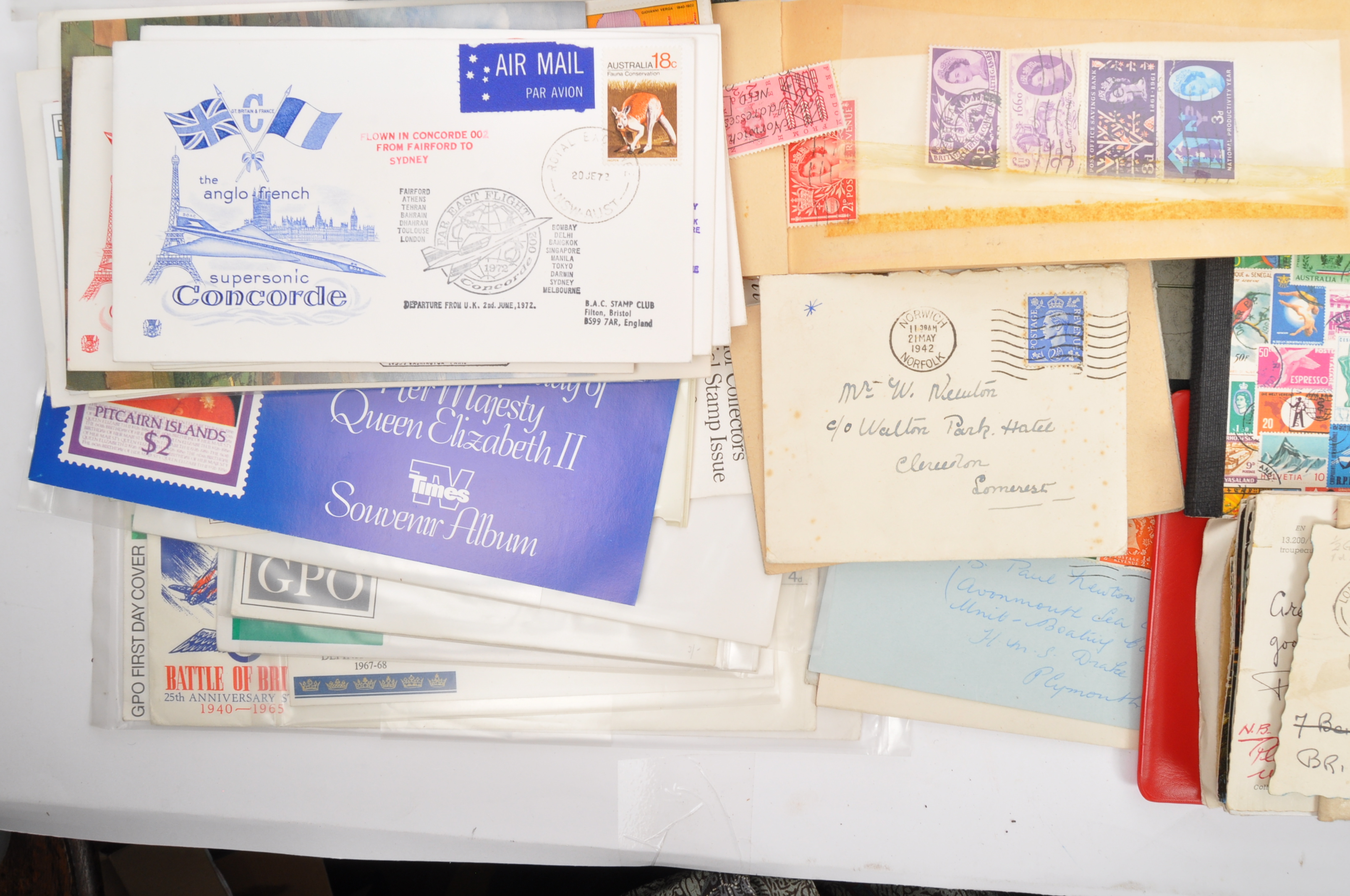 LARGE COLLECTION OF 20TH CENTURY BRITISH & FOREIGN STAMPS - Image 2 of 5