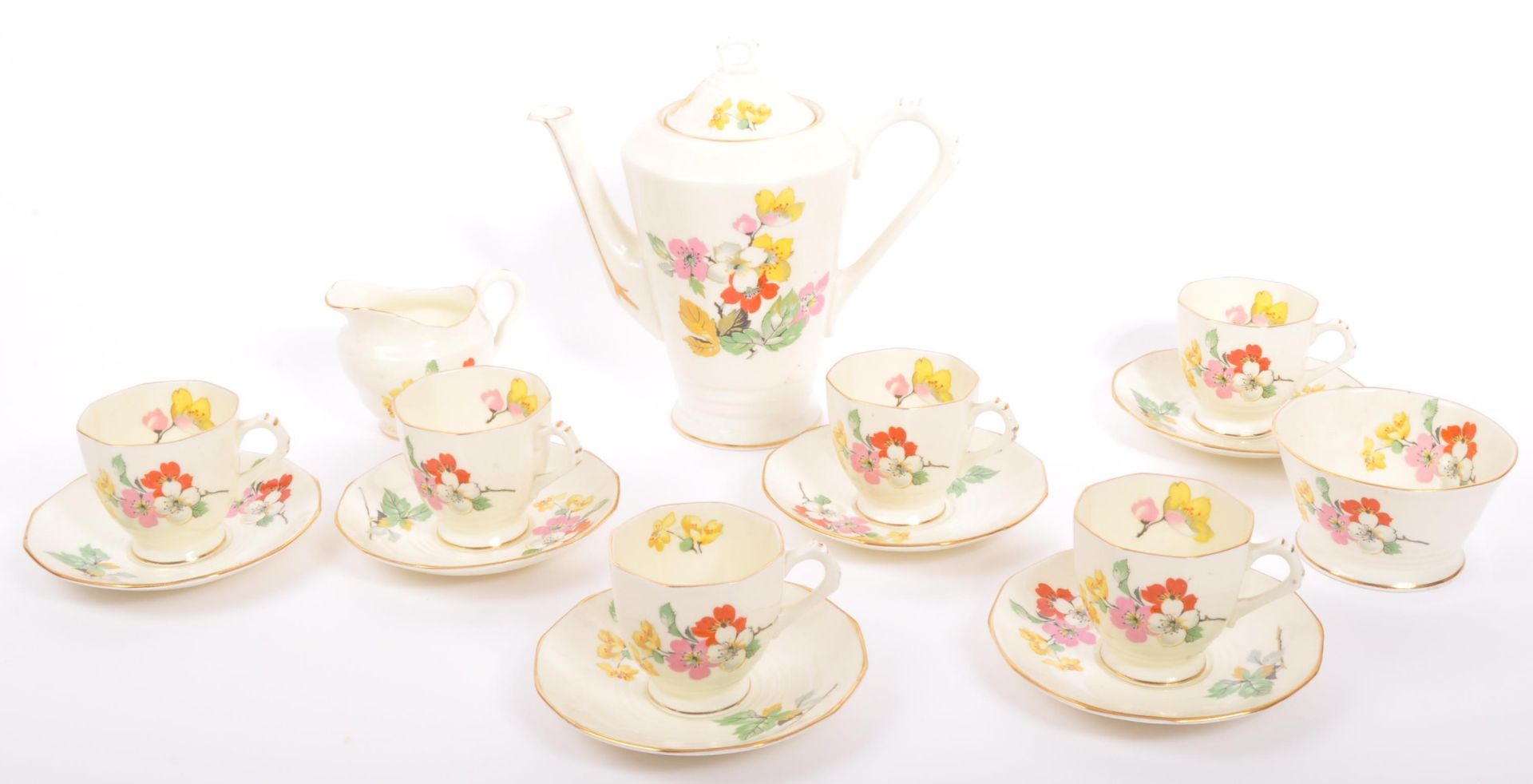 A VINTAGE RETRO TUSCAN PLANT BONE CHINA TEA SERVICE SET