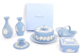 COLLECTION OF VINTAGE 20TH CENTURY WEDGWOOD JASPERWARE ITEMS