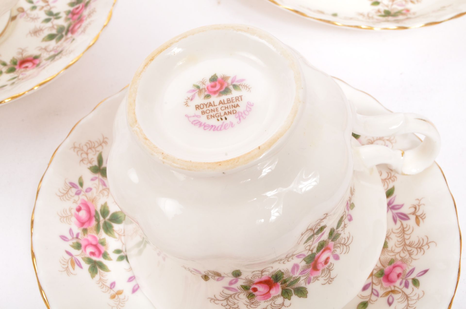 VINTAGE ROYAL ALBERT LAVENDER ROSE TEA & DINNER SERVICE - Bild 8 aus 8