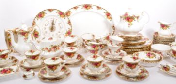 LARGE COLLECTION OF ROYAL ALBERT OLD COUNTRY ROSES TEA SET