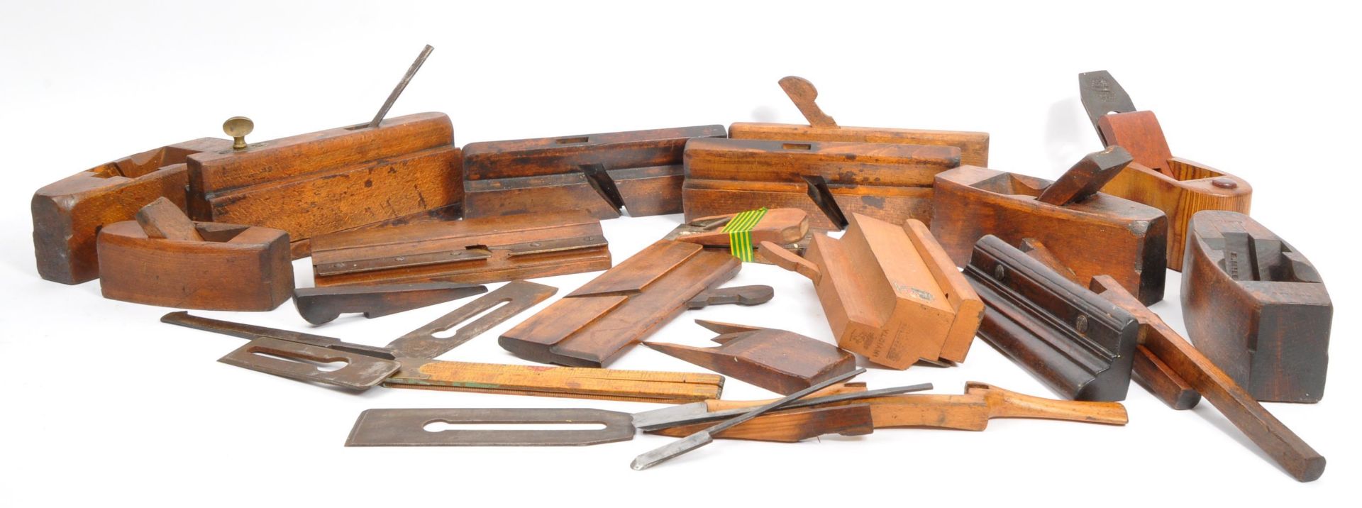 COLLECTION OF 19TH CENTURY BEECH WOODWORKER PLANE