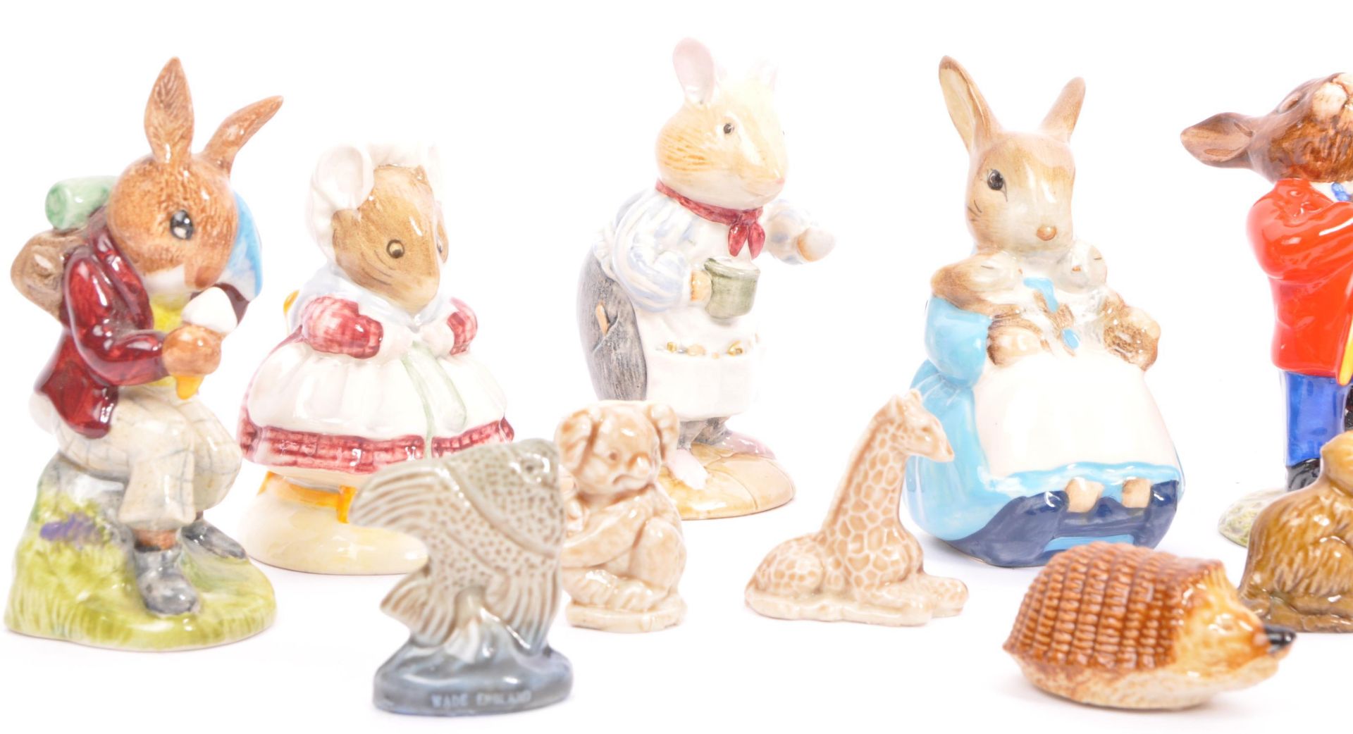 COLLECTION ROYAL DOULTON BUNNYKINS & OTHERS - Image 4 of 9