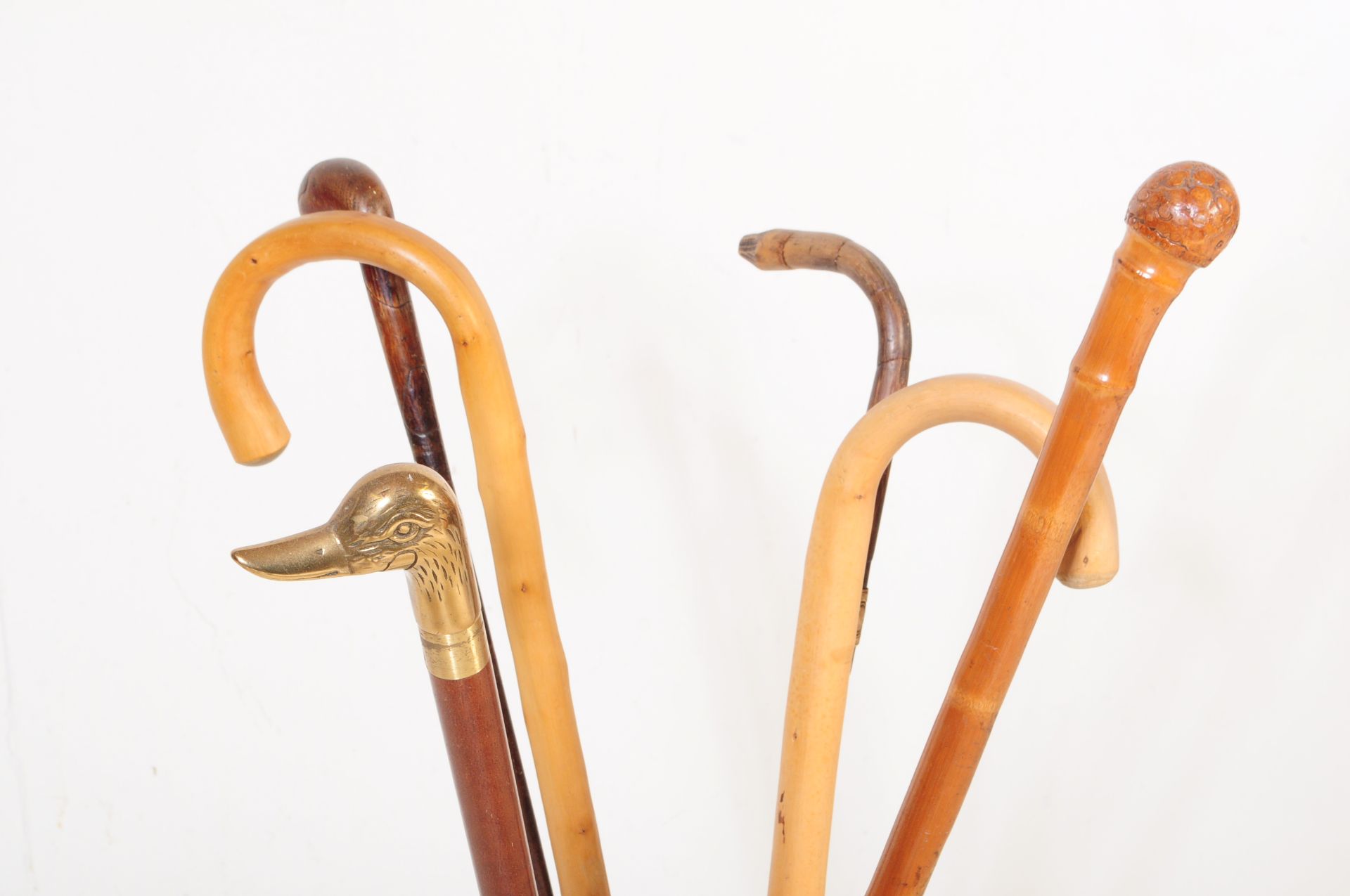 COLLECTION OF VINTAGE CARVED WALKING STICKS WITH STICK STAND - Image 2 of 4