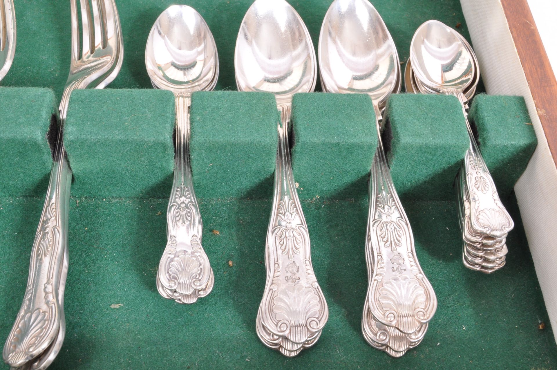 JAMES DIXON & JOSEF FENTON CUTLERY CANTEEN - Image 3 of 9