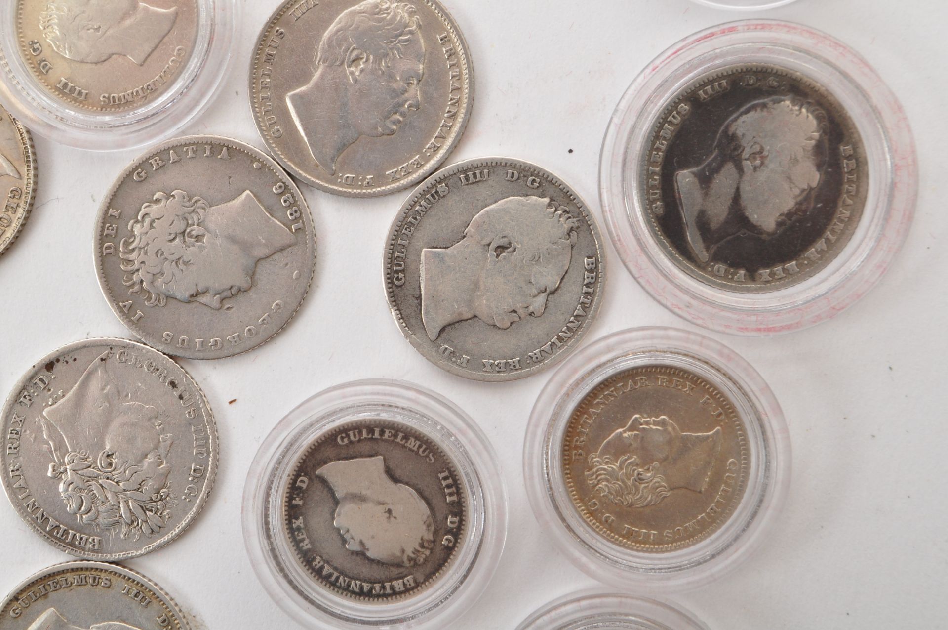 COLLECTION GEORGE III SILVER SIX PENCE COINS - Bild 7 aus 7