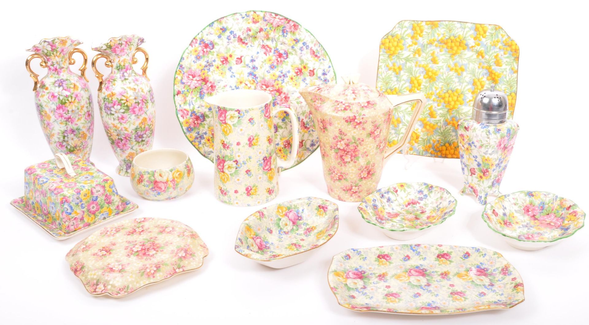 A LARGE & VARYING COLLECTION OF 20TH CENTURY CHINTZ CERAMICS - Image 2 of 7