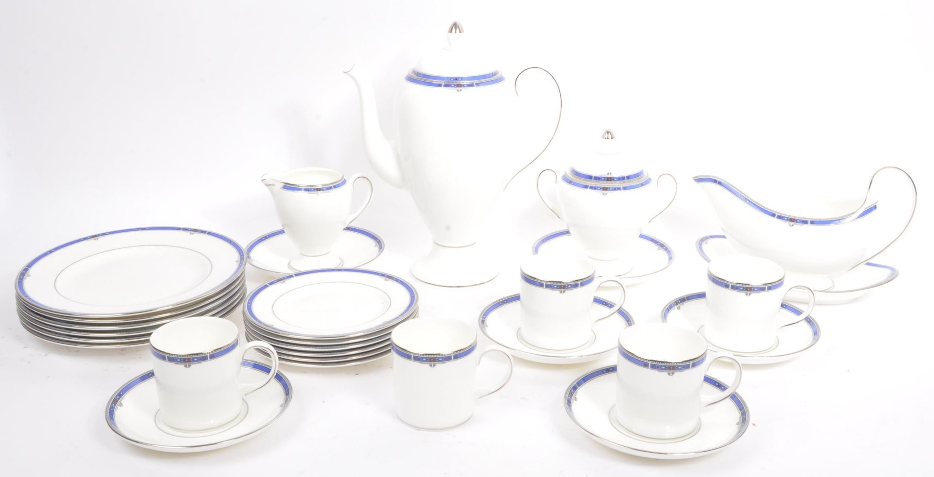 WEDGWOOD - KINGSBRIDGE PATTERN - PORCELAIN CHINA TEA SERVICE