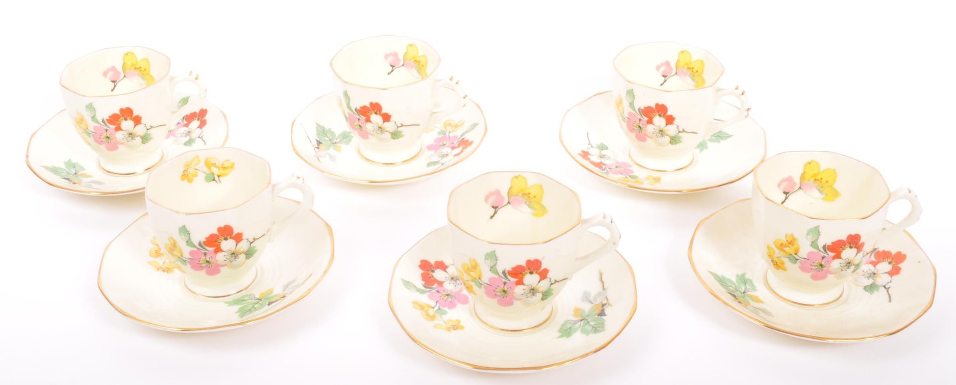 A VINTAGE RETRO TUSCAN PLANT BONE CHINA TEA SERVICE SET - Bild 2 aus 6