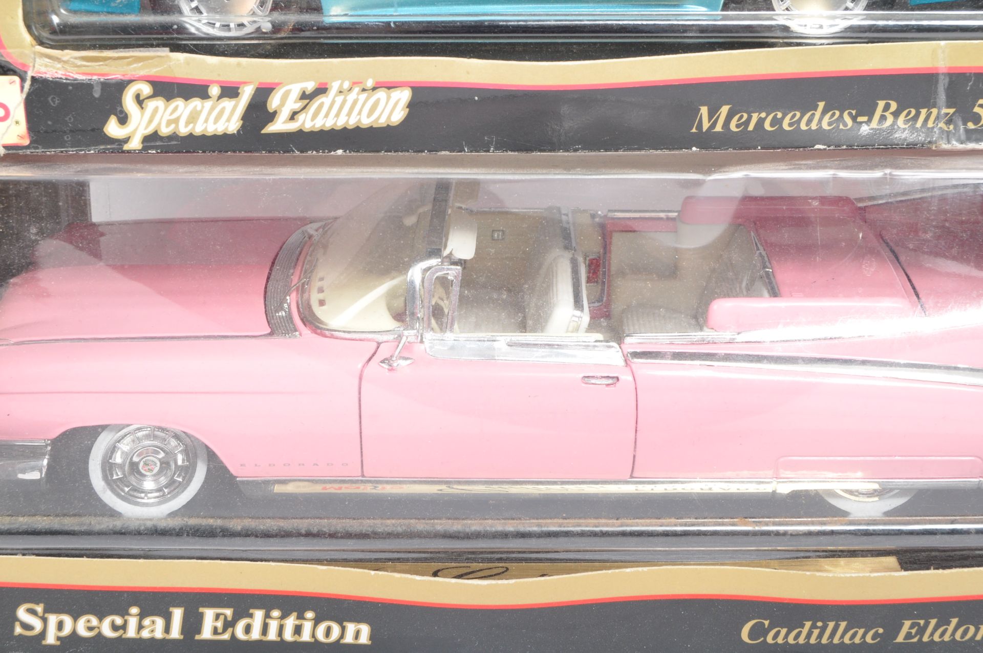 DIECAST - COLLECTION OF ASSORTED DIECAST MODEL VEHICLES - Image 4 of 7