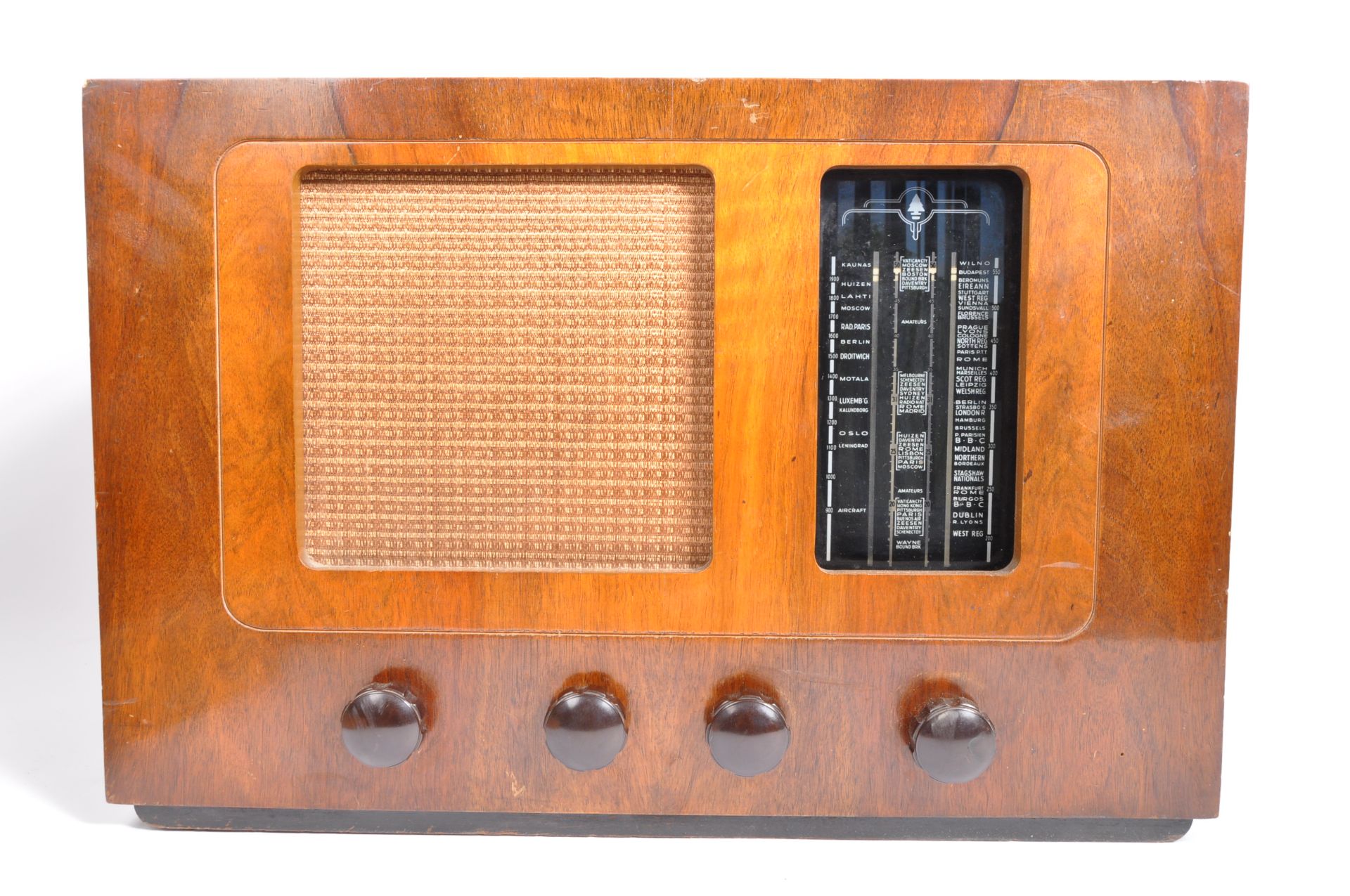 RETRO VINTAGE BUSH VALVE RADIO - Image 2 of 6